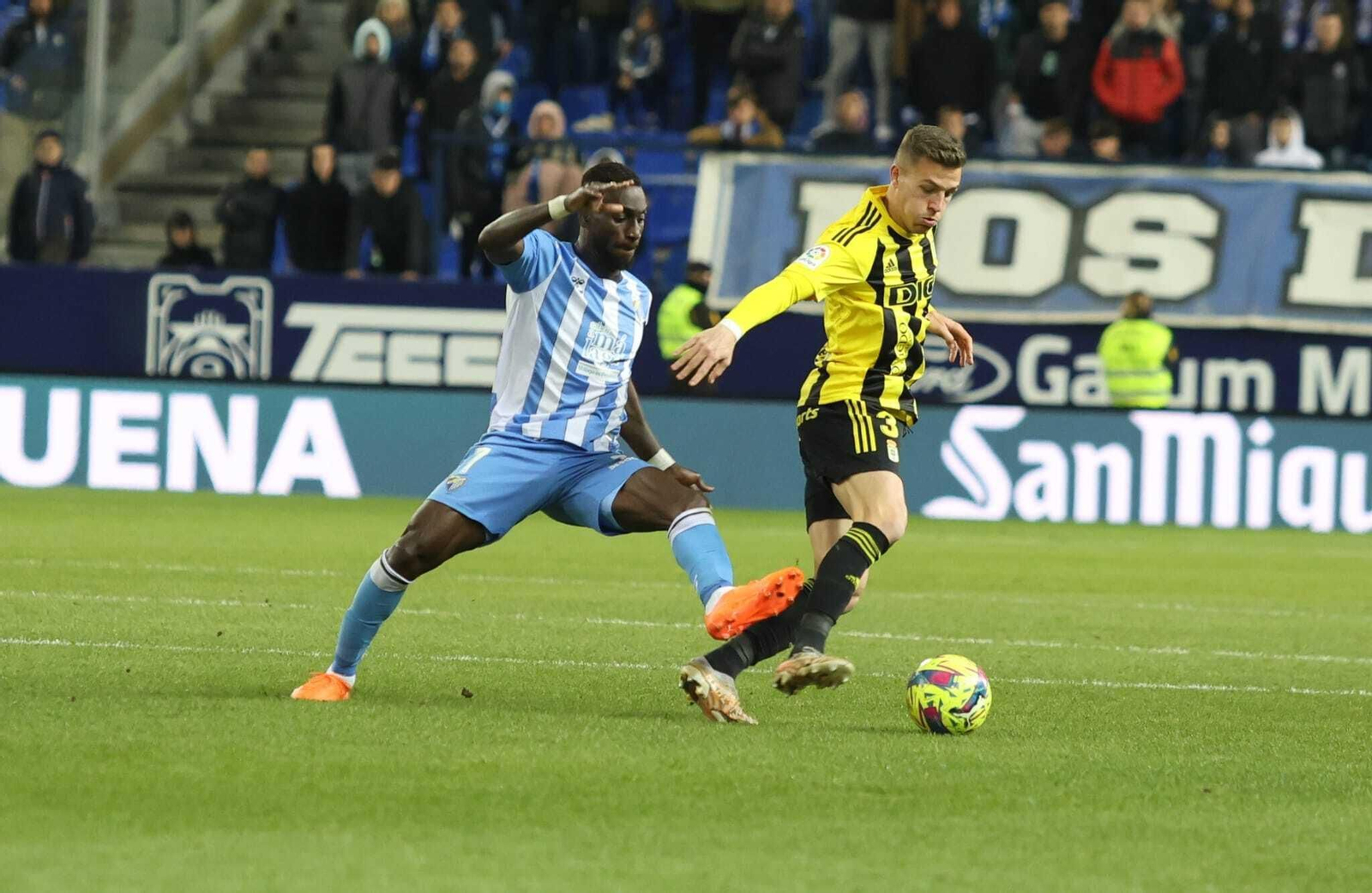 El Málaga CF - Real Oviedo, en fotos