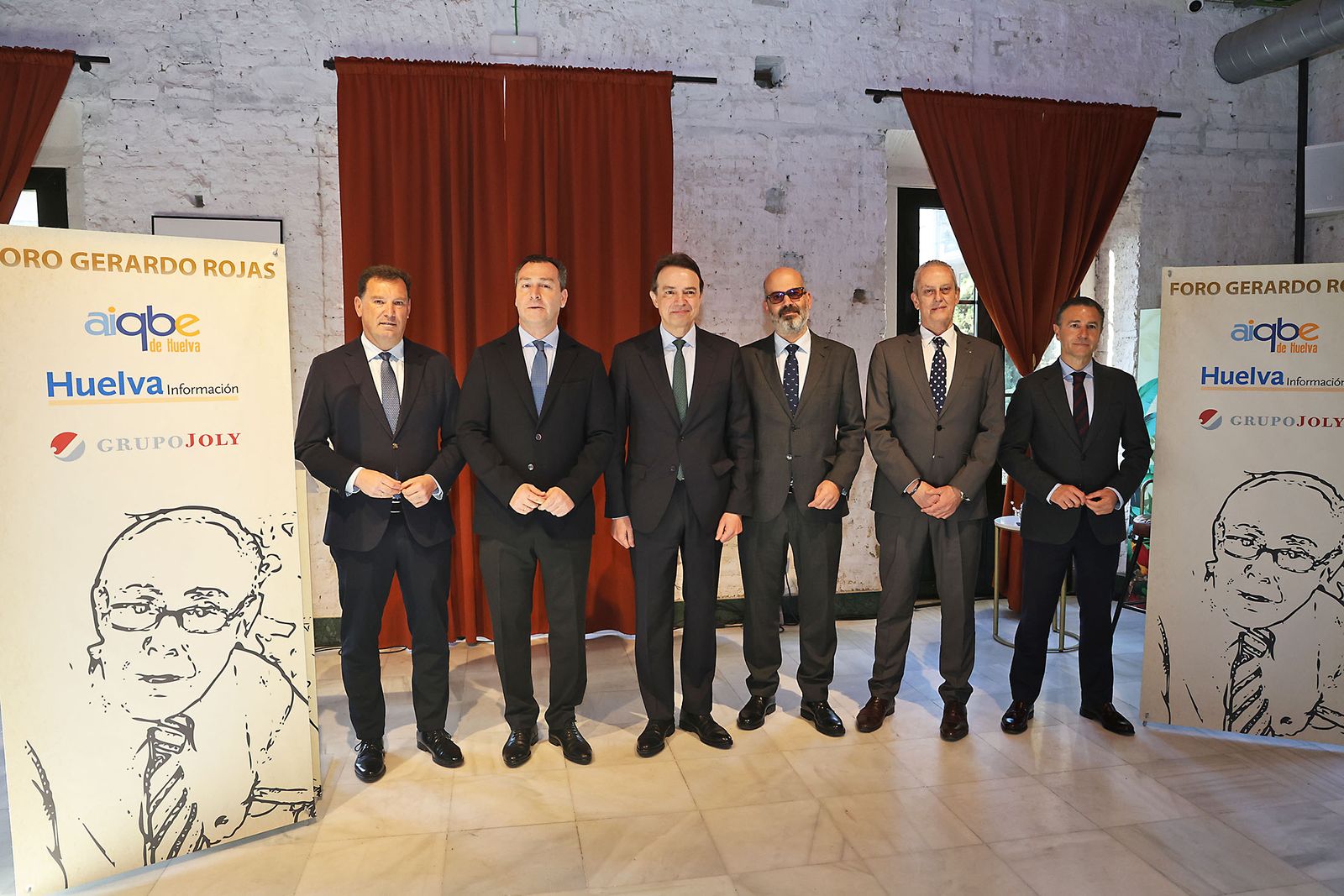 Fotografías del Foro Gerardo Rojas con la intervención de Arturo Gonzalo Aizpiri Consejero Delegado de Enagás