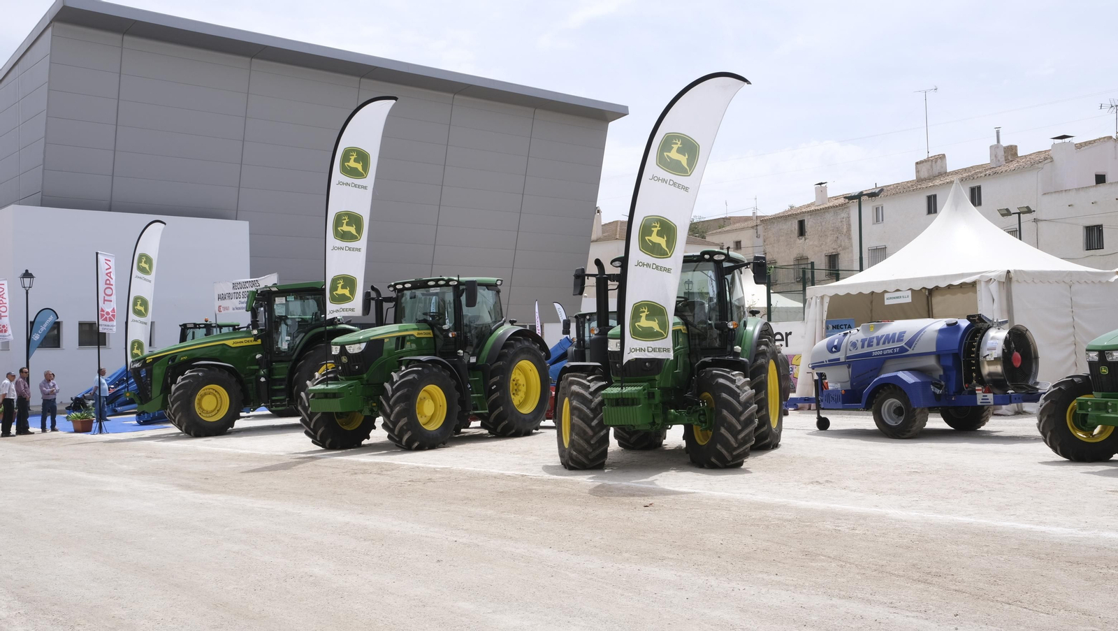 Imágenes de la Terracultura Chirivel 2023, feria de agricultura y maquinaria