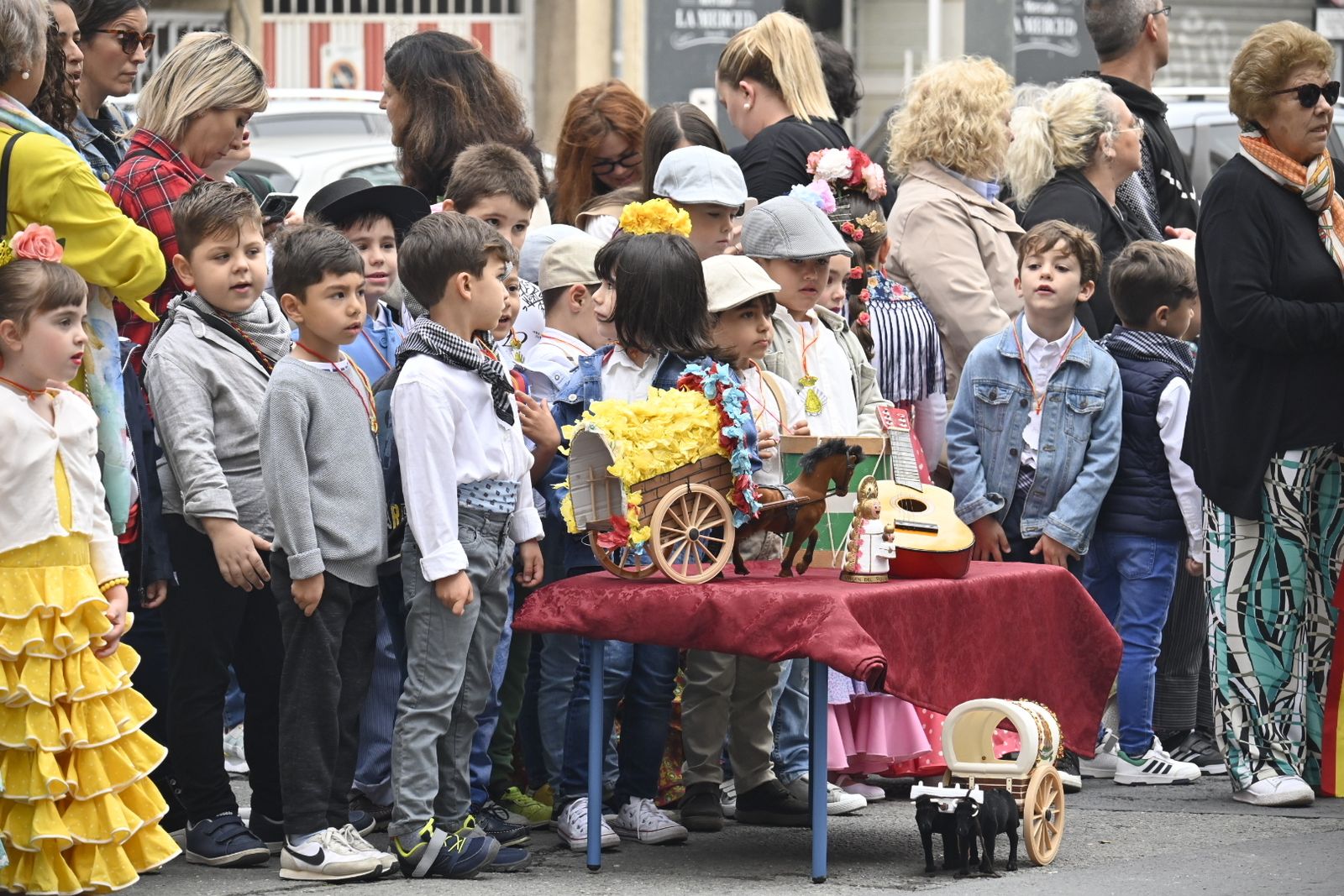 El Rocío 2023: Imágenes de los peregrinos de la Hermandad de Emigrantes
