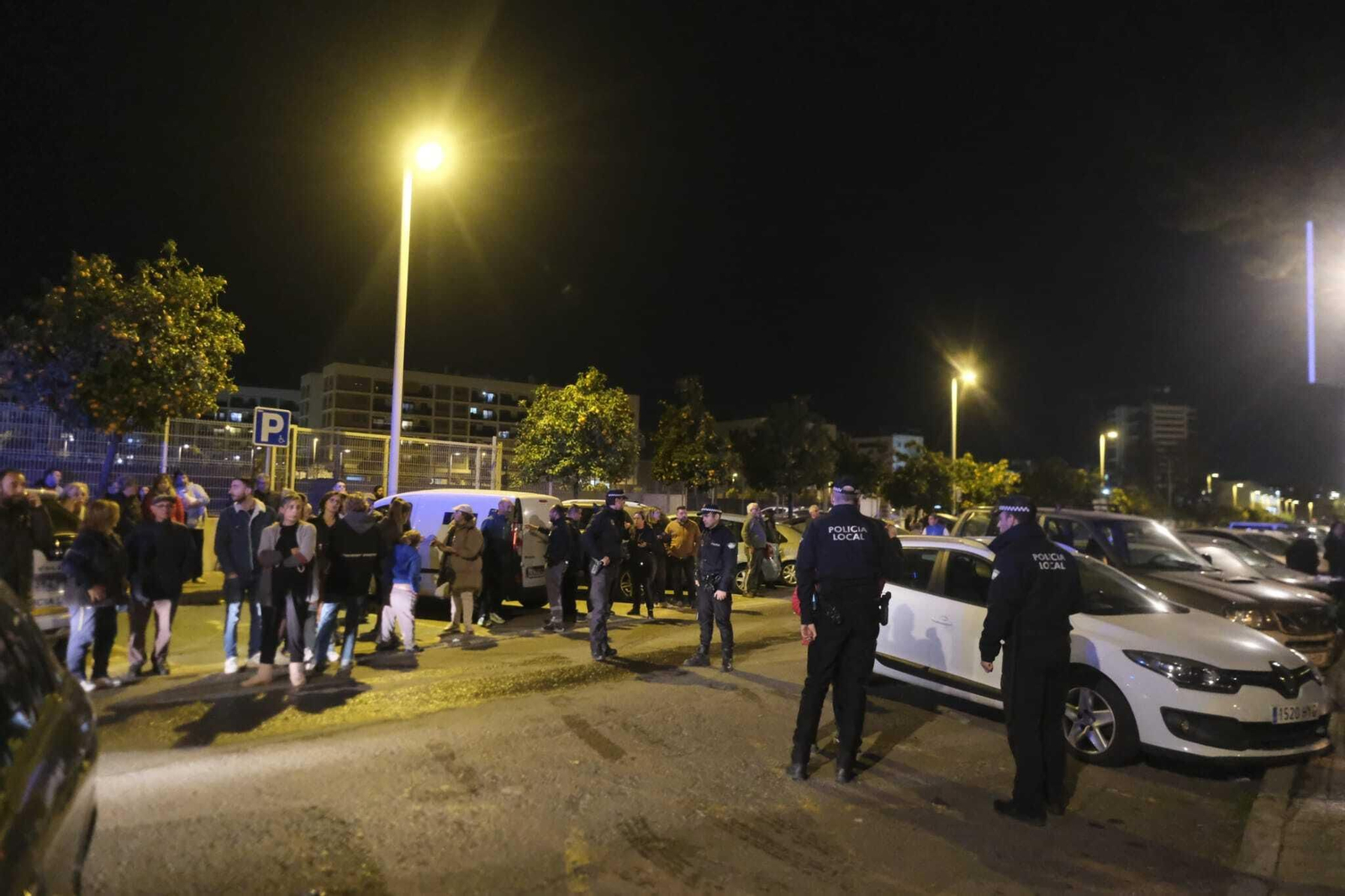 La explosión de gas en el Parque Figueroa en Córdoba, en imágenes