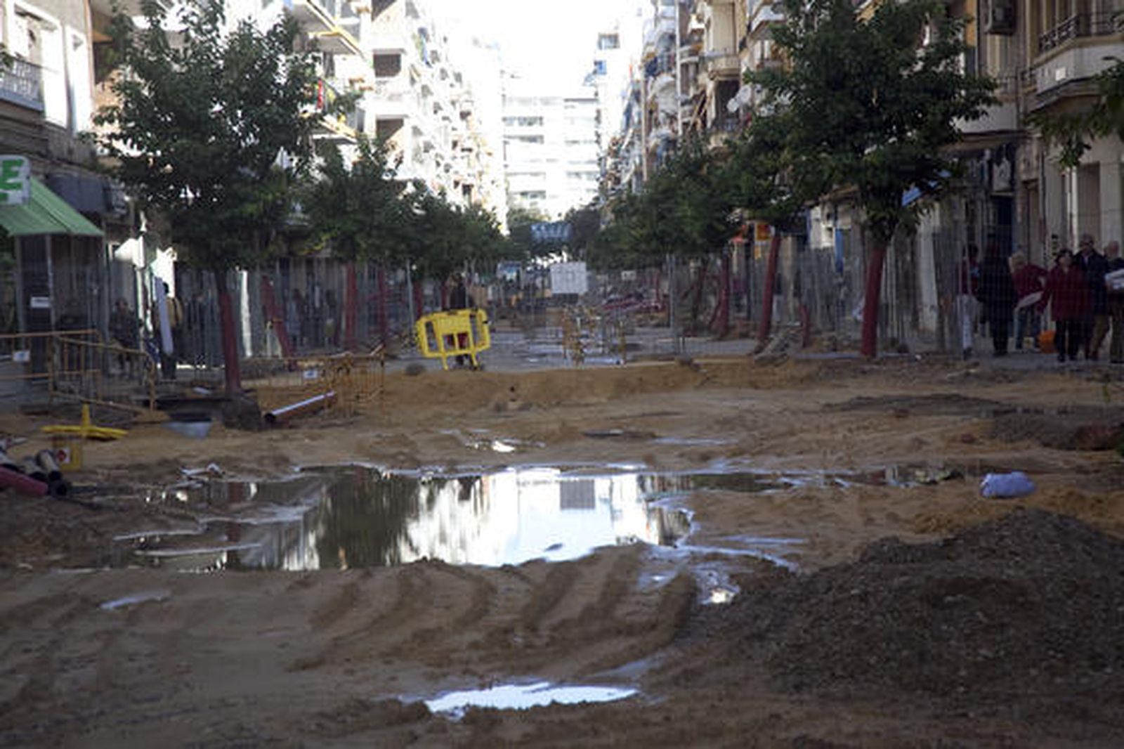 Efectos de las intensas lluvias en las obras de Asunción.

Foto: Jaime Martínez
