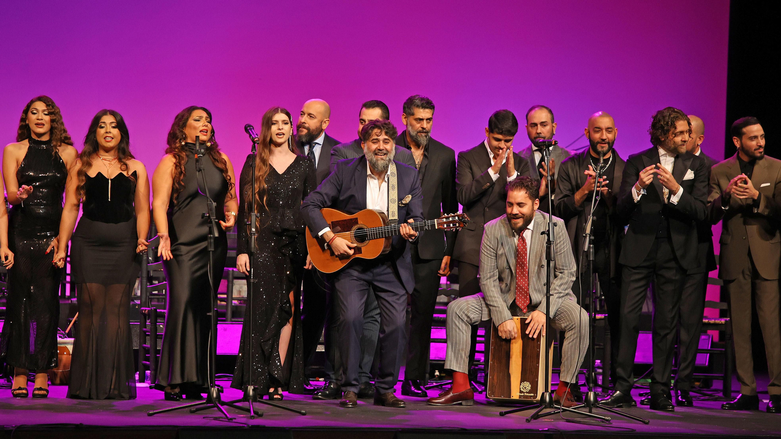 Zambomba de Luis de Perikín en el Teatro Villamarta de Jerez