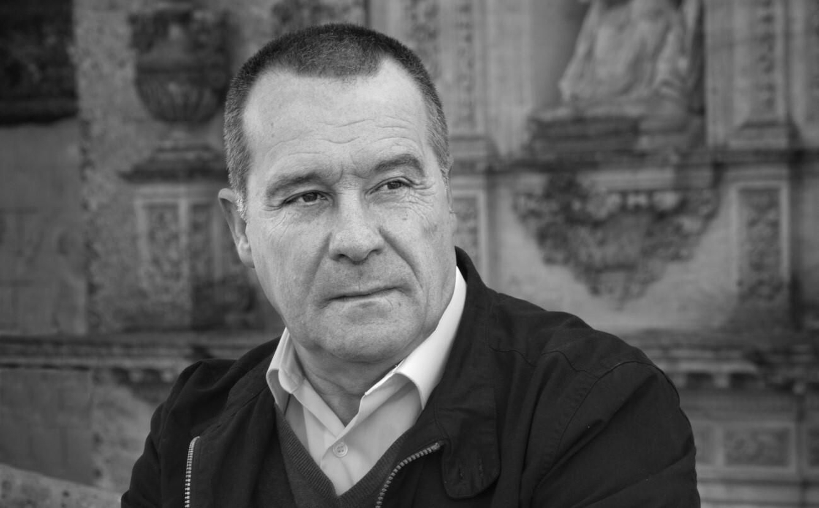 El poeta arcense Pedro Sevilla.