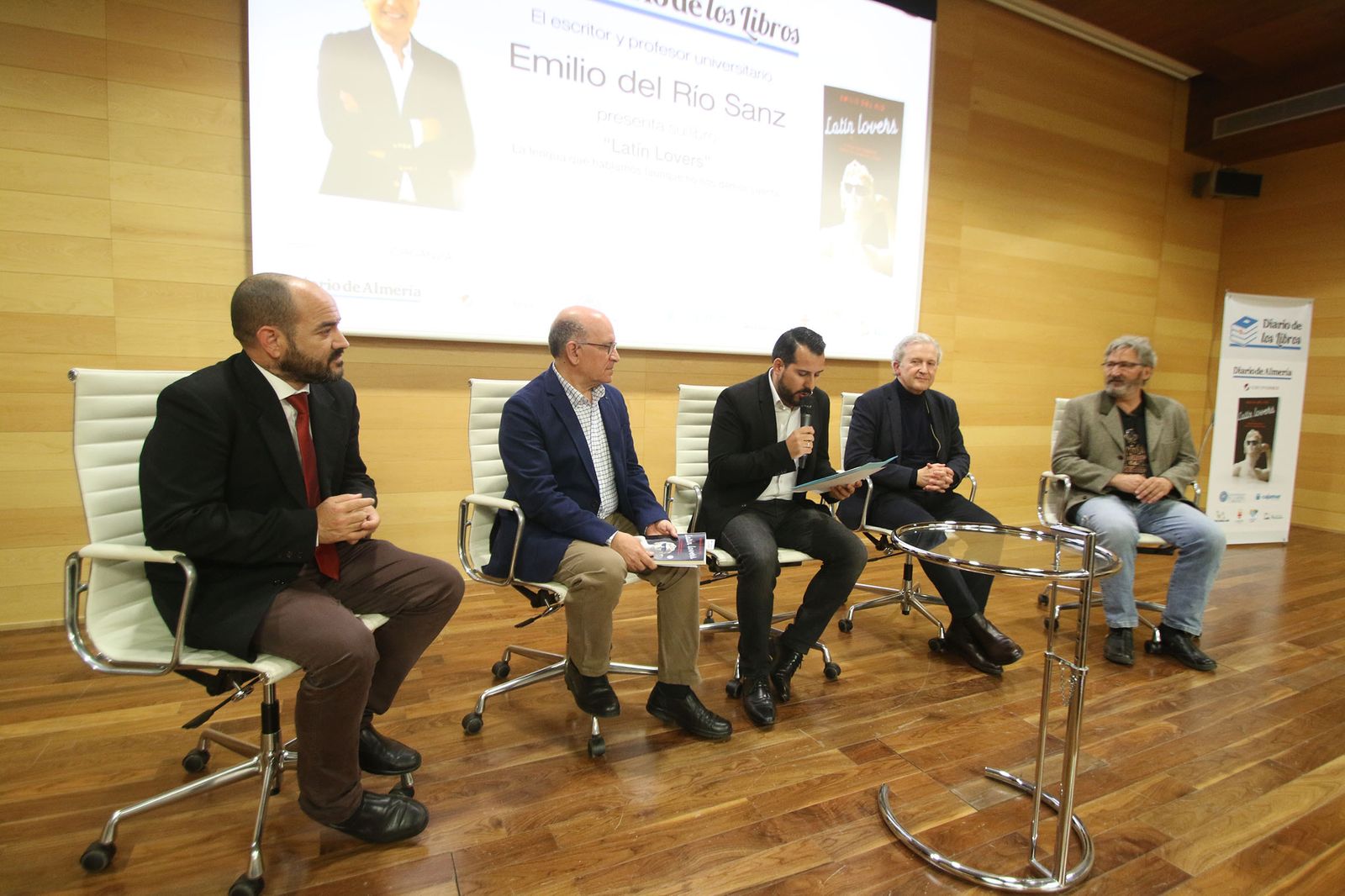 Fotogalería del Diario de los Libros: 'Latín lovers', de Emilio del Río Sanz