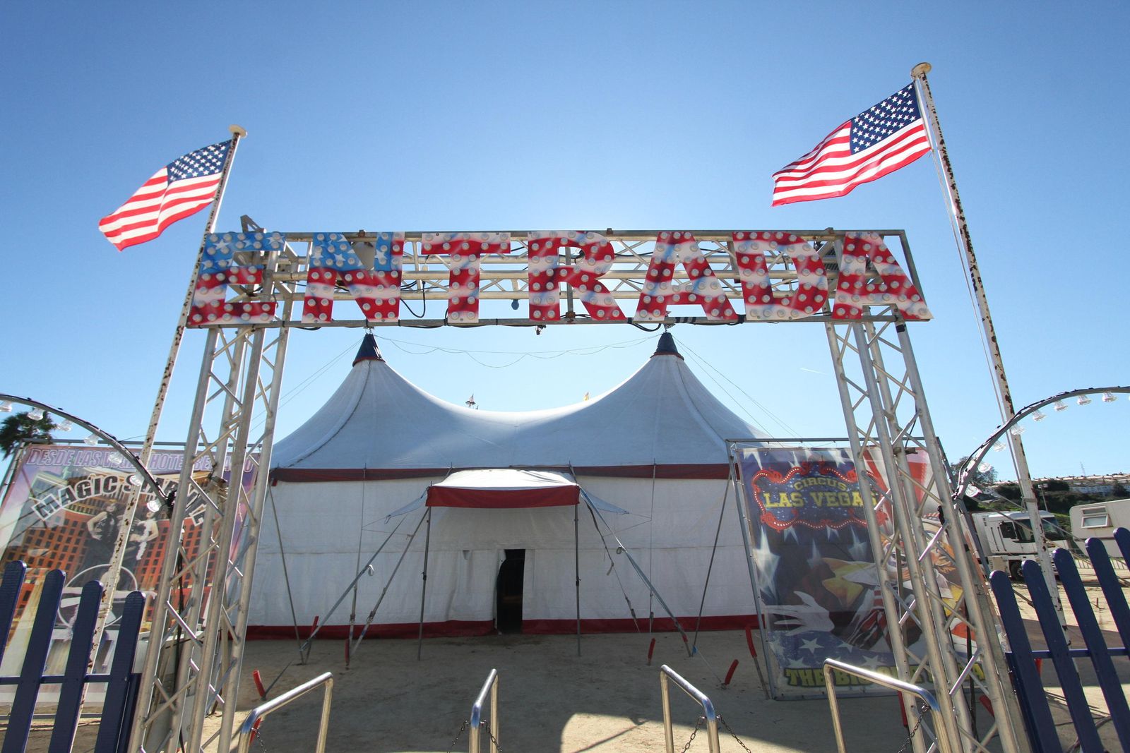 El circo Las Vegas, espectáculo desde hoy