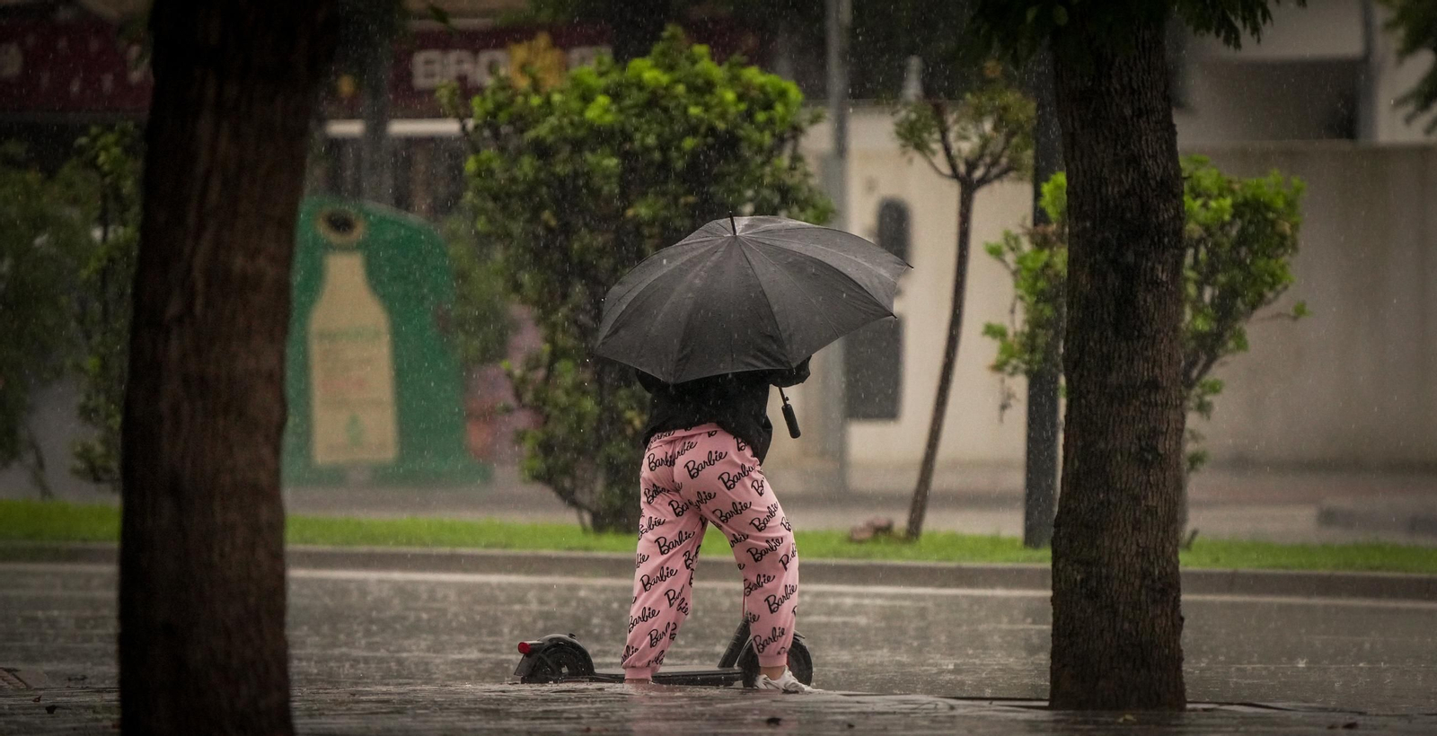 Las fotos de como se ha vivido en Jerez el paso de la DANA