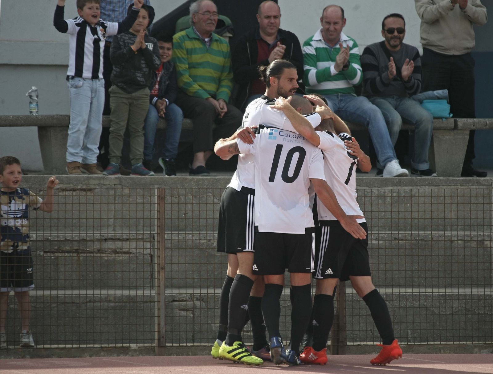 Las imágenes del Balona-Granada B