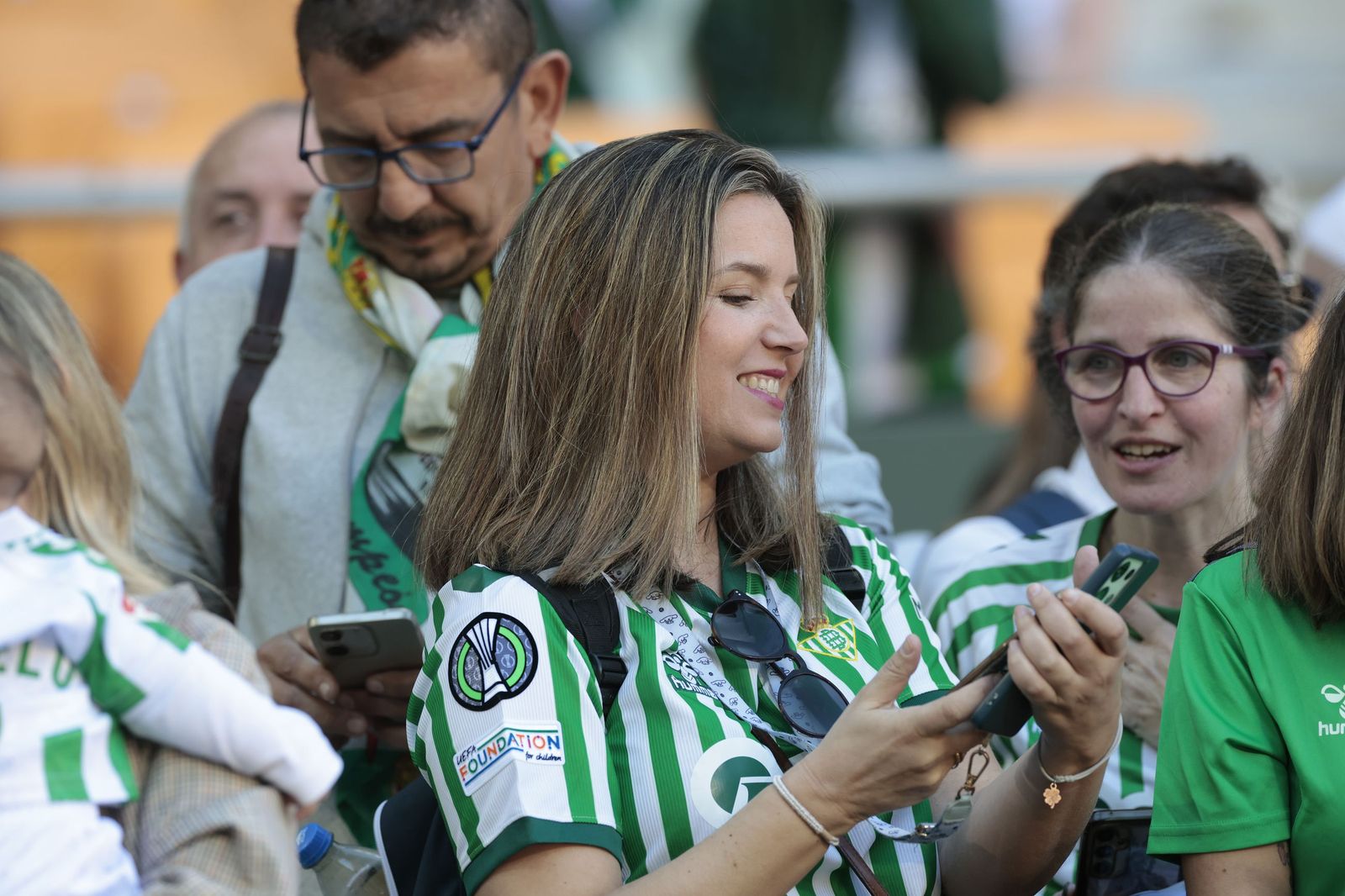 Búscate en las fotos del Betis - Rayo
