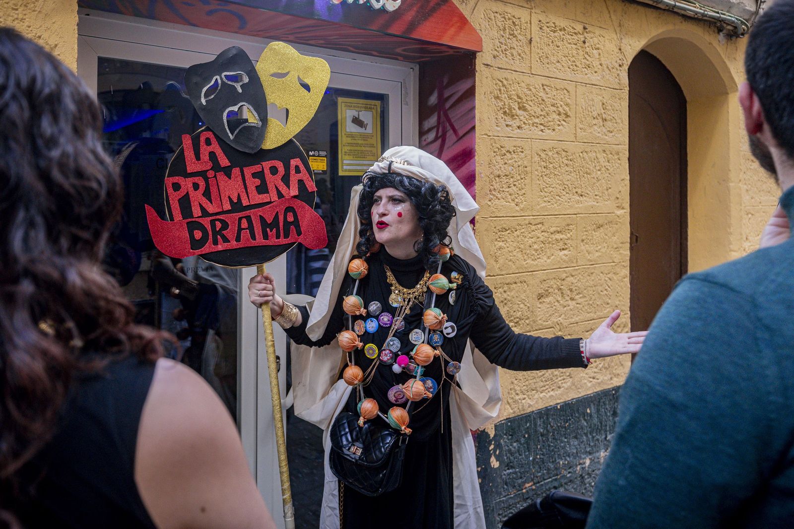 Las imágenes del Domingo de Piñata del Carnaval de Cádiz 2026