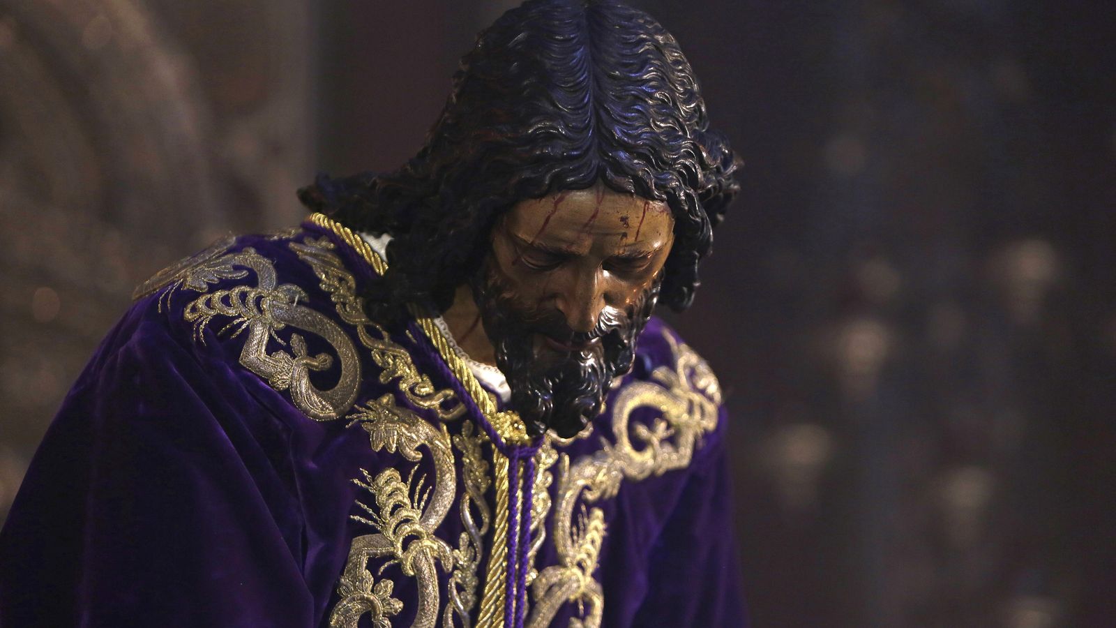 Jesús de la Pasión, durante la veneración previa a su novena.