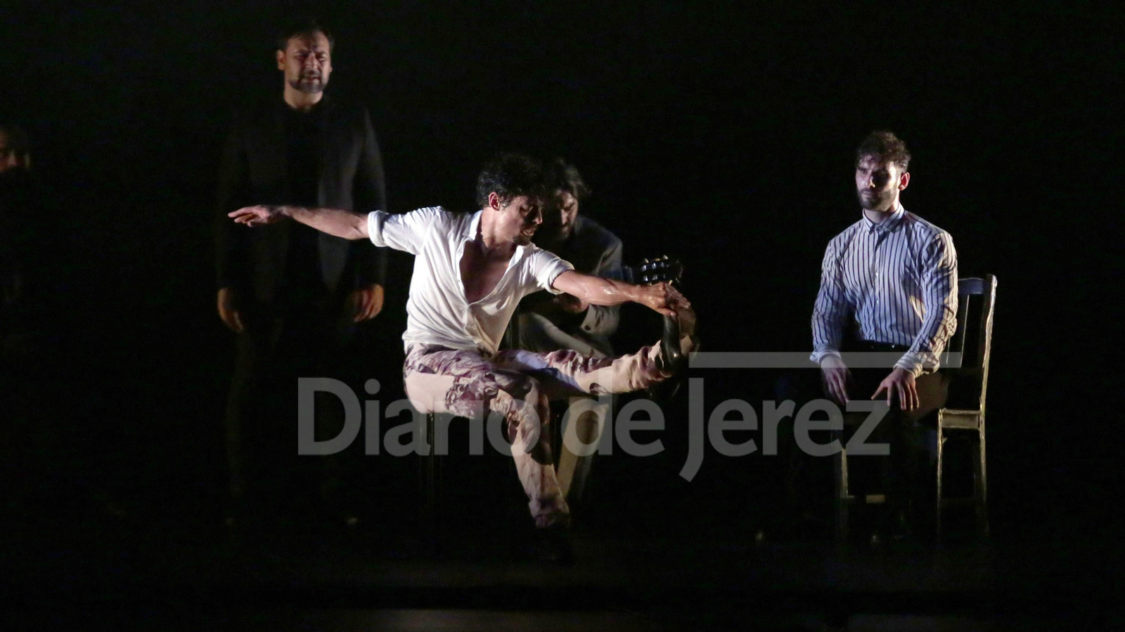 Jesús Carmona Compañía Danza con 'El salto' en Villamarta