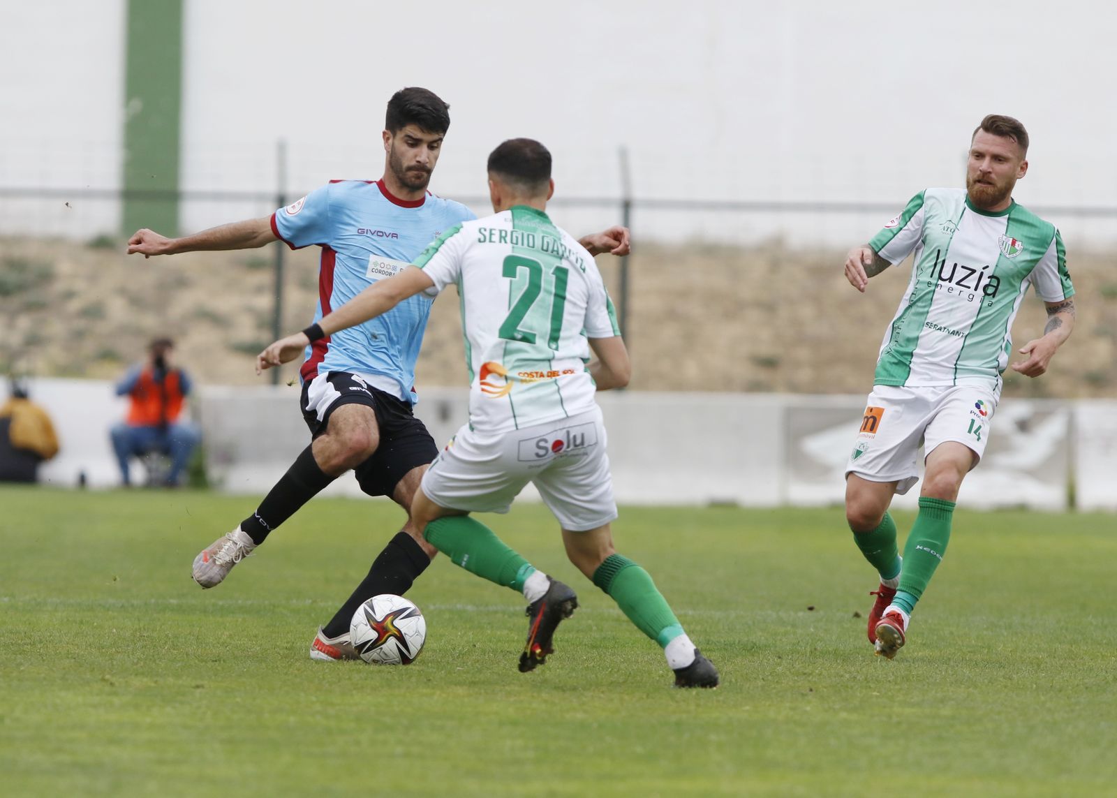 La victoria del Córdoba CF ante el Antequera, en imágenes