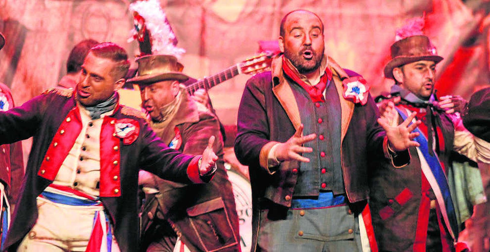 Un momento de la intervención espectacular de la comparsa de Alcalá de Guadaíra.