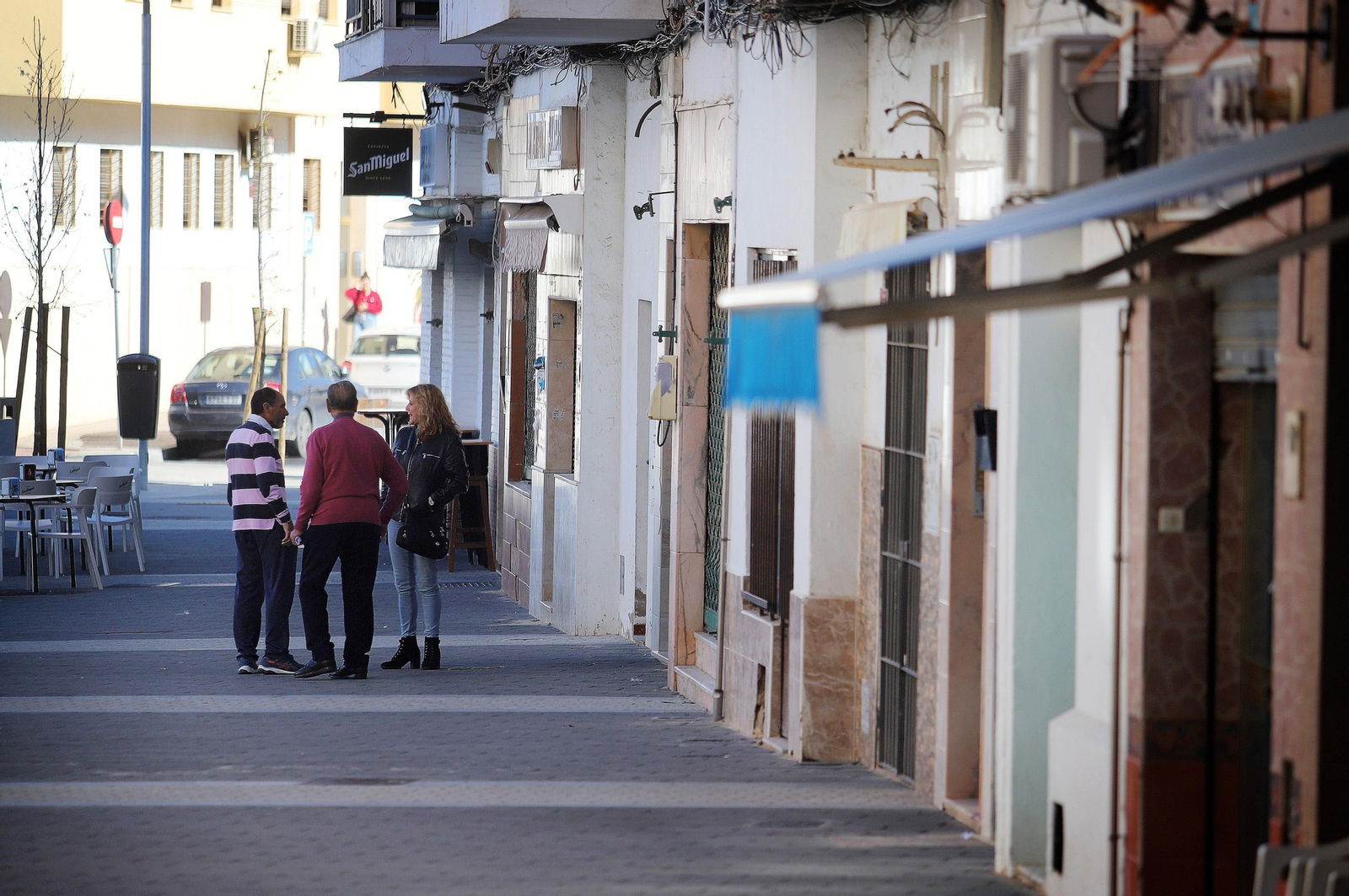 Barrio a Barrio: Imágenes de la Barriada de Los Dolores