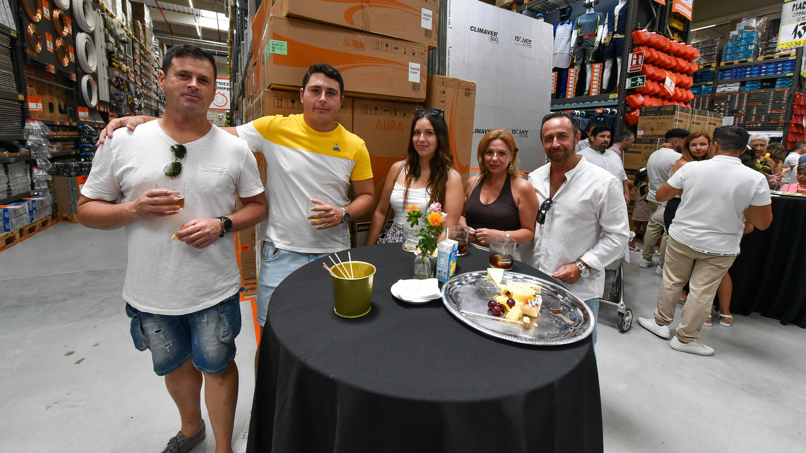 Las fotos de la inauguración de Obramat en Palmones