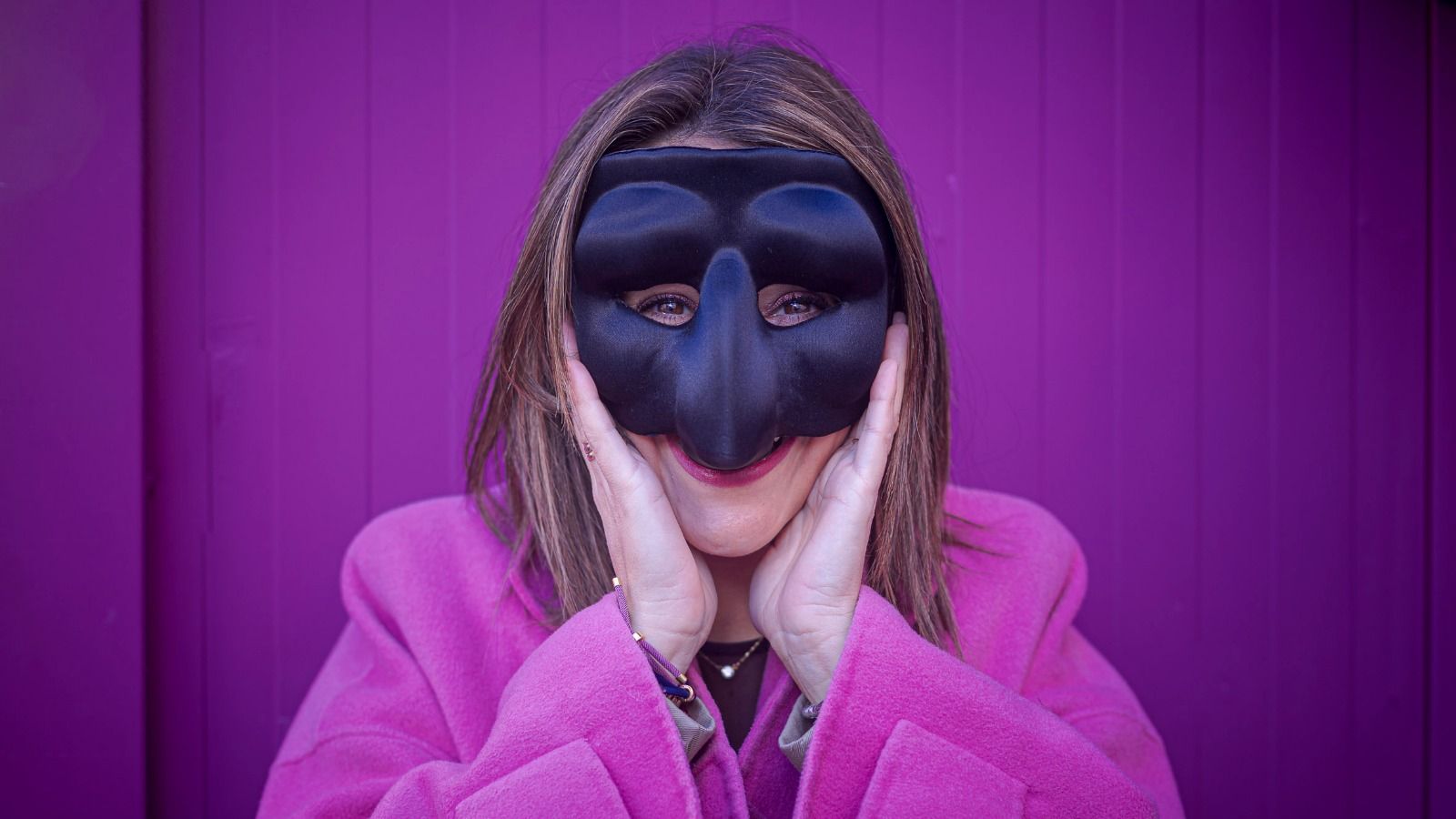 Beatriz Gandullo posa para la entrevista con el Diario del Carnaval