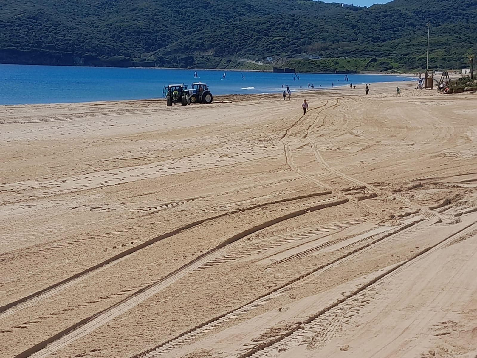 Mejoras en la playa de Getares.
