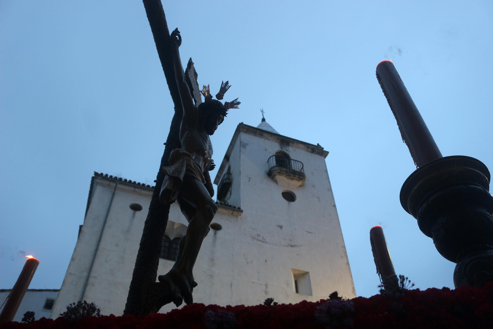 Las imágenes del Martes Santo en Puerto Real 2023: El Perdón