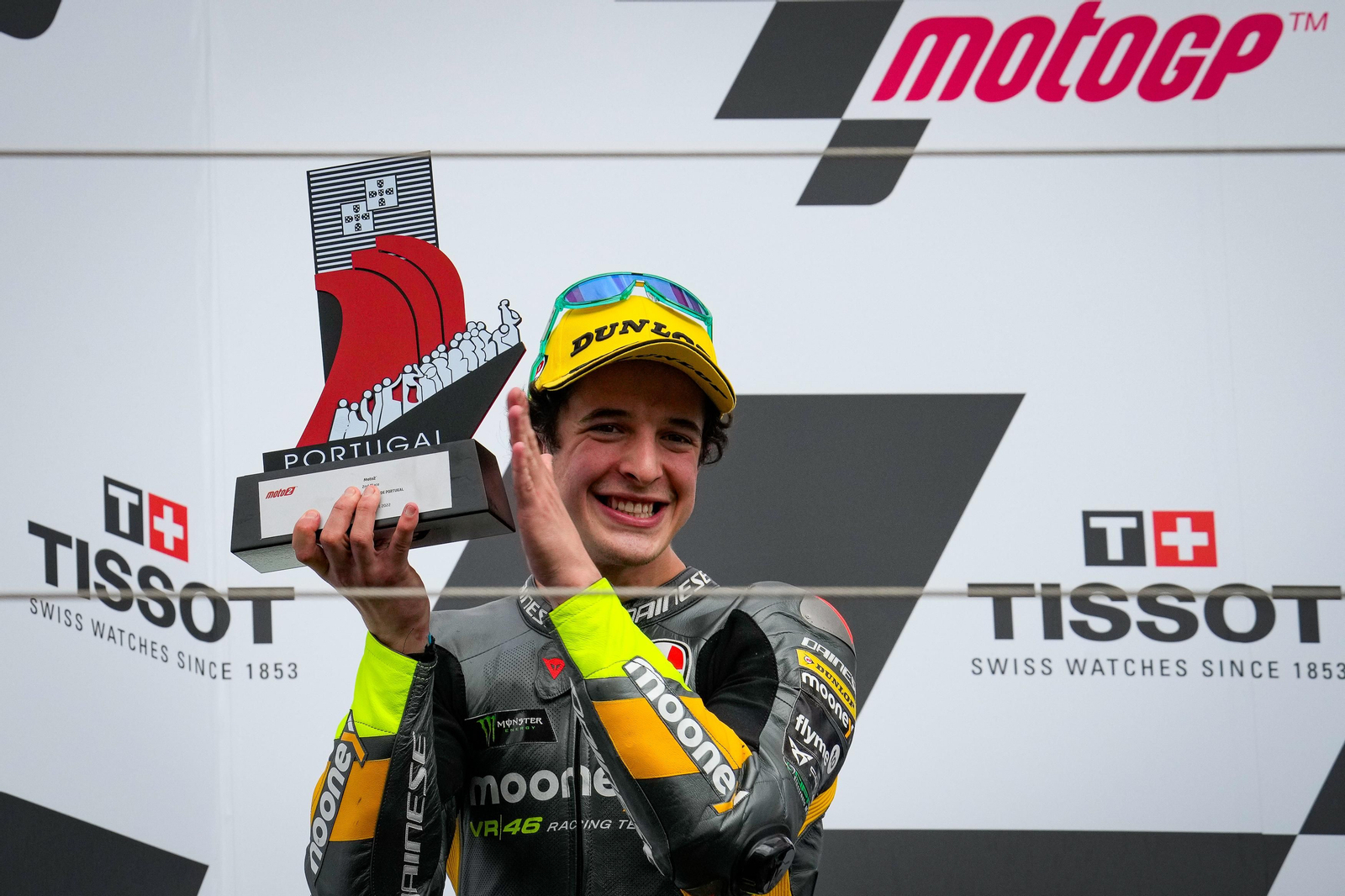 El italiano Celestino Vietti es líder del Mundial de Moto2.