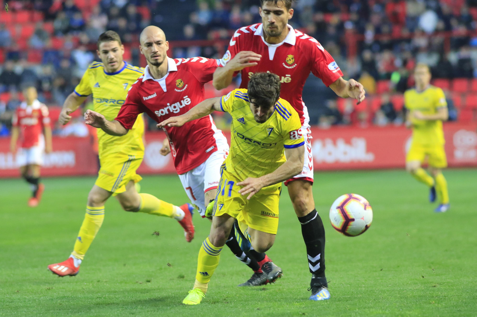 Las imágenes del Nástic - Cádiz CF