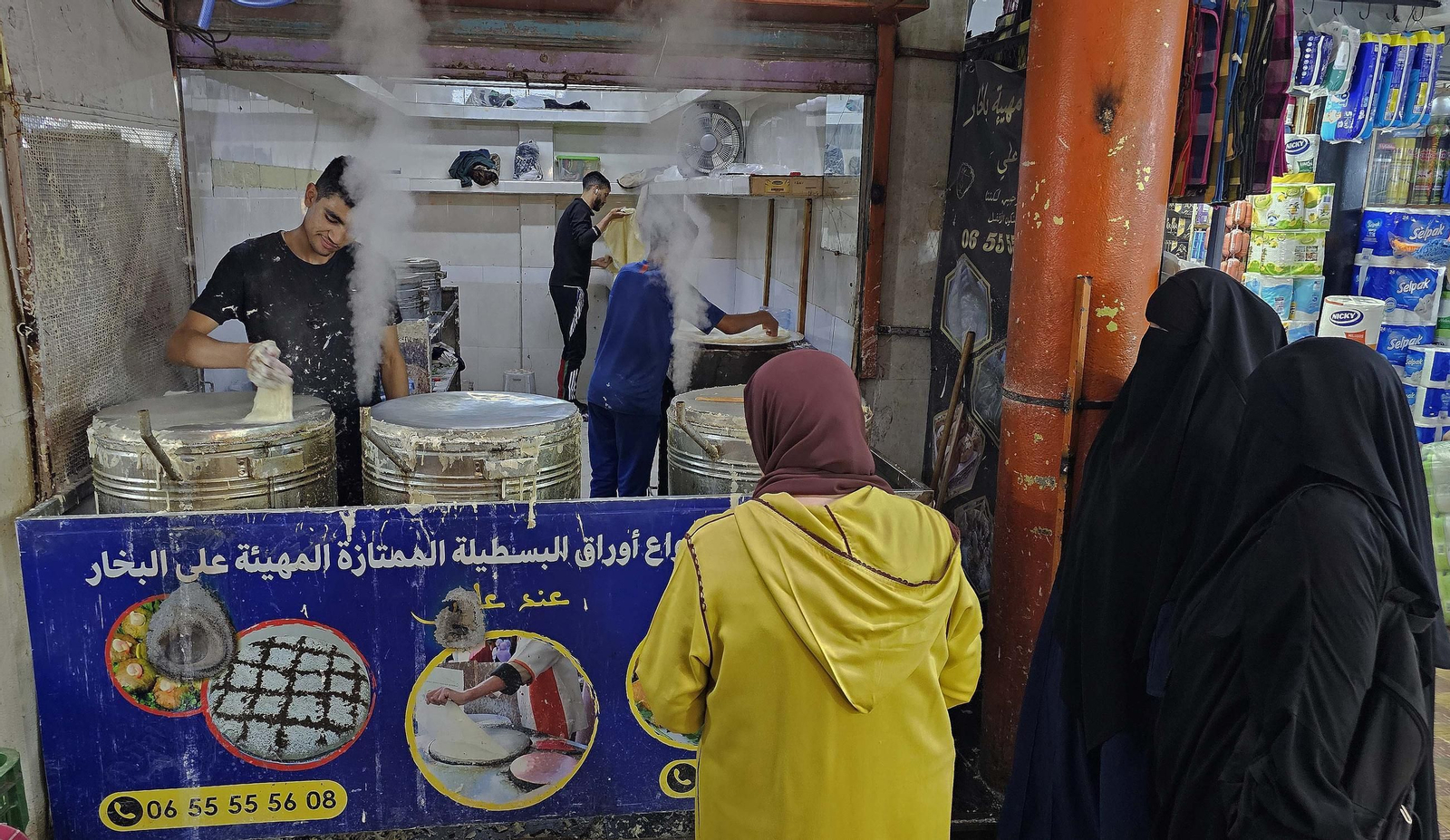 Un paseo por la ciudad de Tánger, en imágenes