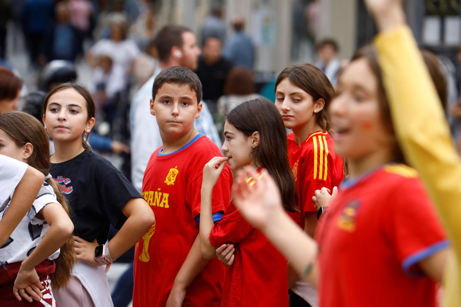 Los colegios de Córdoba disfrutan de la Fan Zone de la selección española, en imágenes