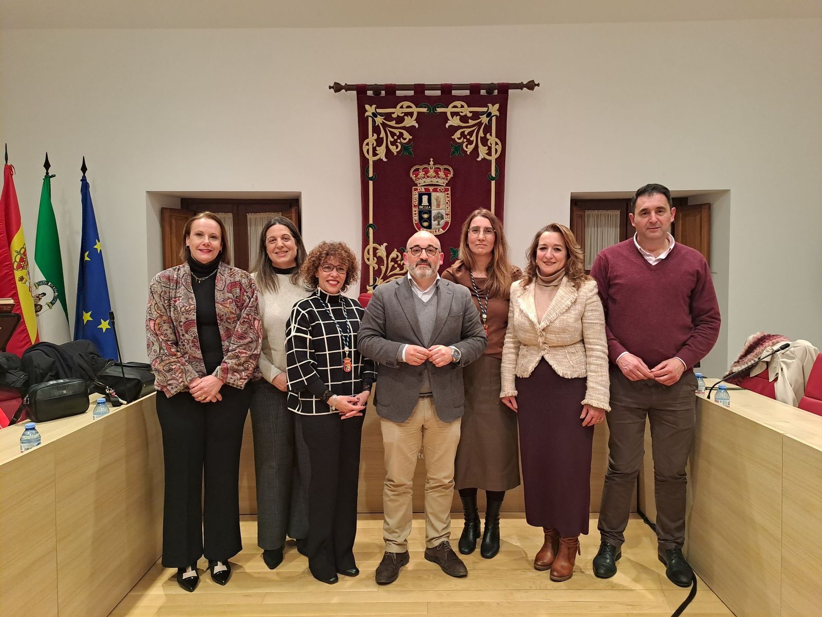 El equipo de gobierno del Ayuntamiento de Salteras