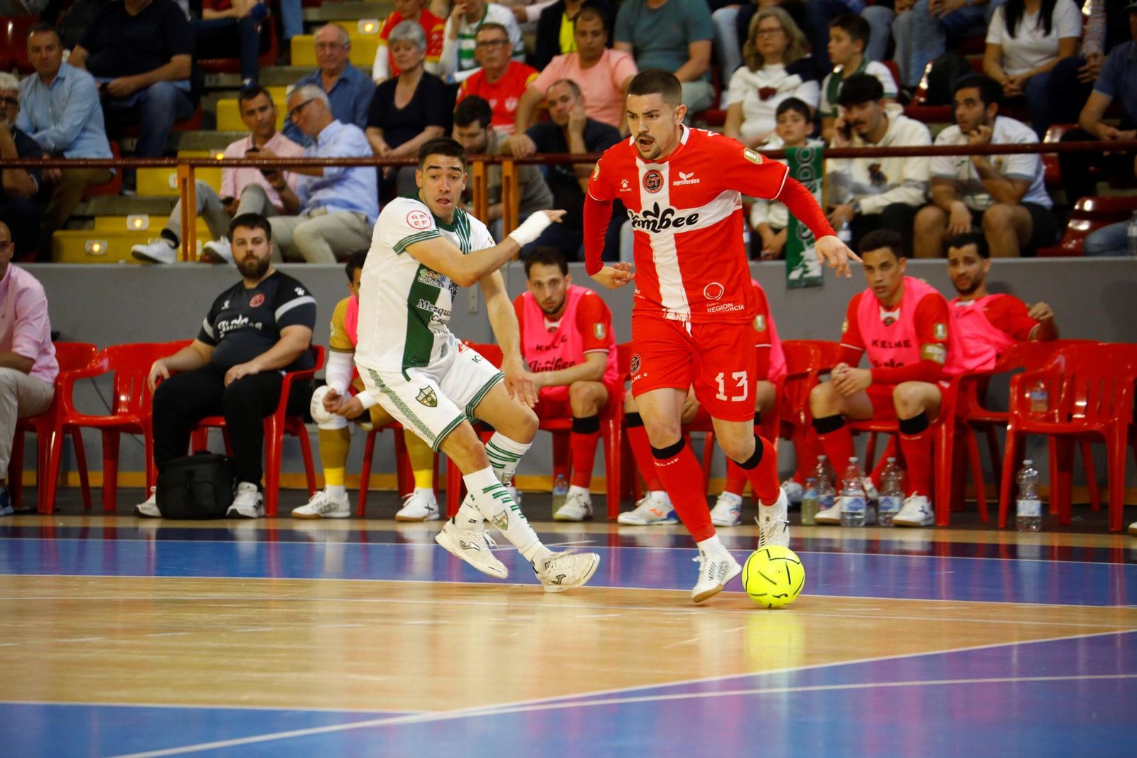 Las mejores fotos del ambiente en Vista Alegre para el Córdoba Futsal - Jimbee Cartagena