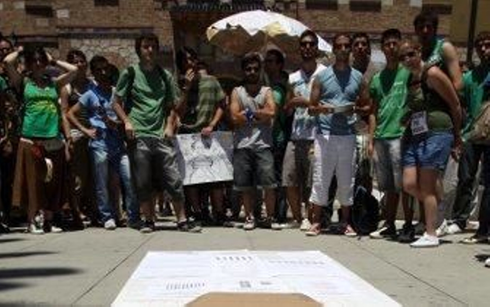 Seguimiento desigual en el primer día de huelga educativa