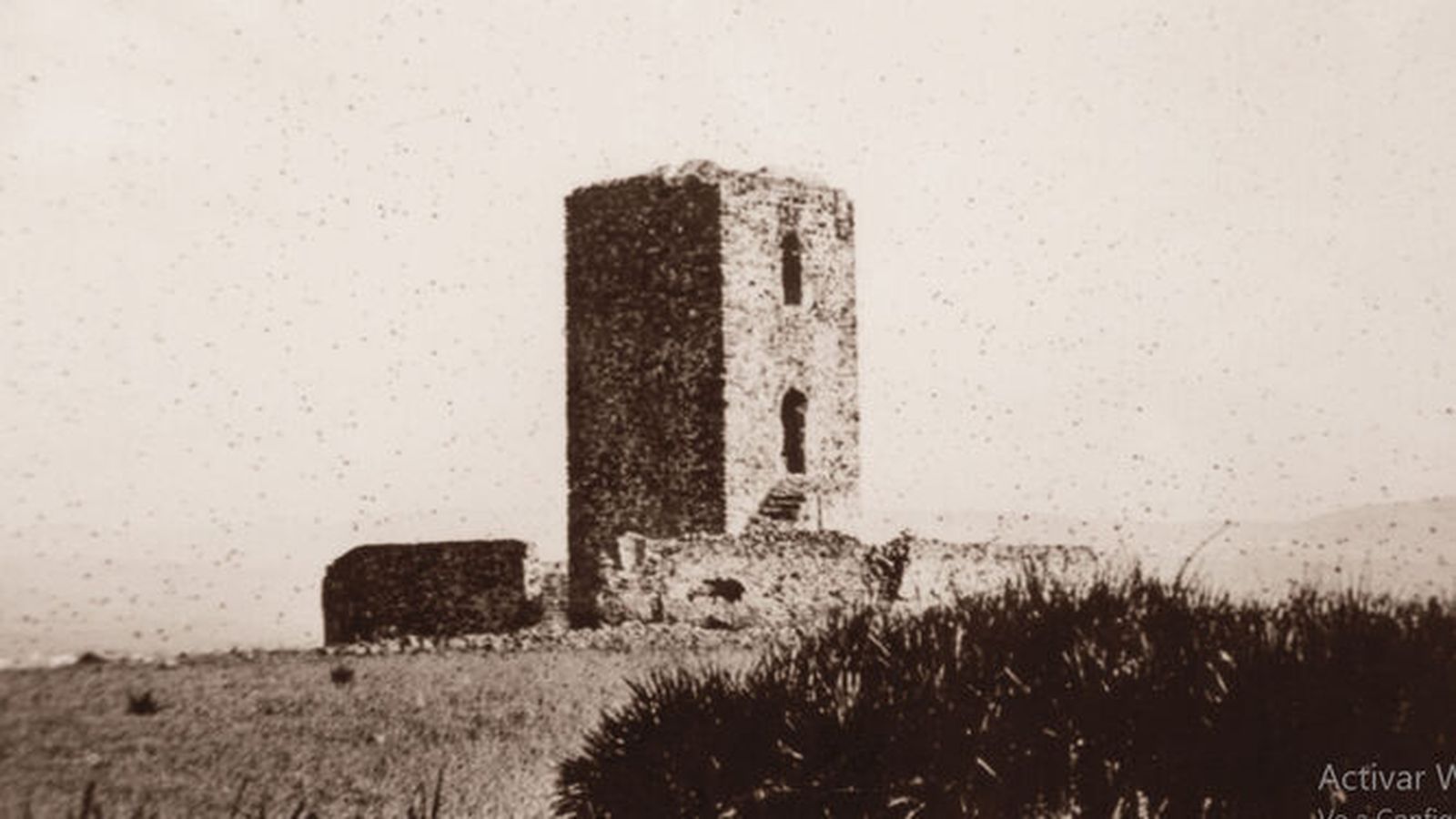 La torre de los Adalides en una fotografía tomada por G. W. Wilson entre 1868 y 1872.