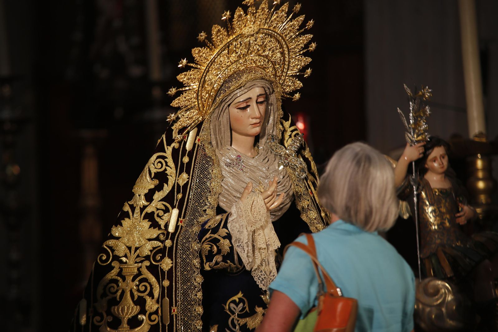 La Virgen de la Victoria, en besamanos en la Catedral