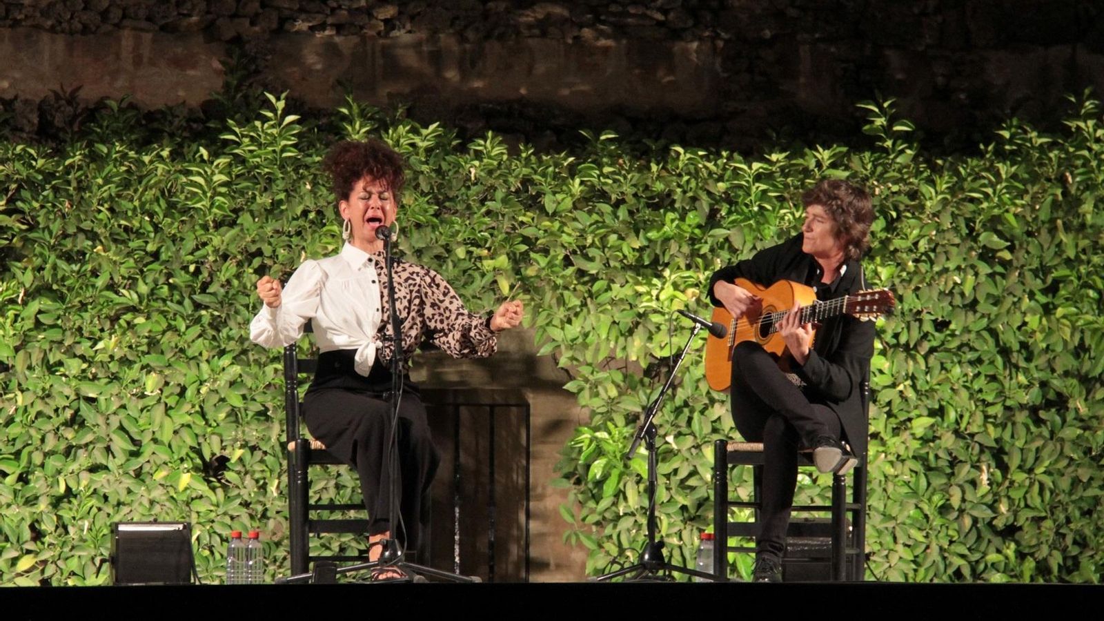 Concierto de Inma la Carbonera & Antonia Jiménez en las Noches en los Jardines del Alcázar.