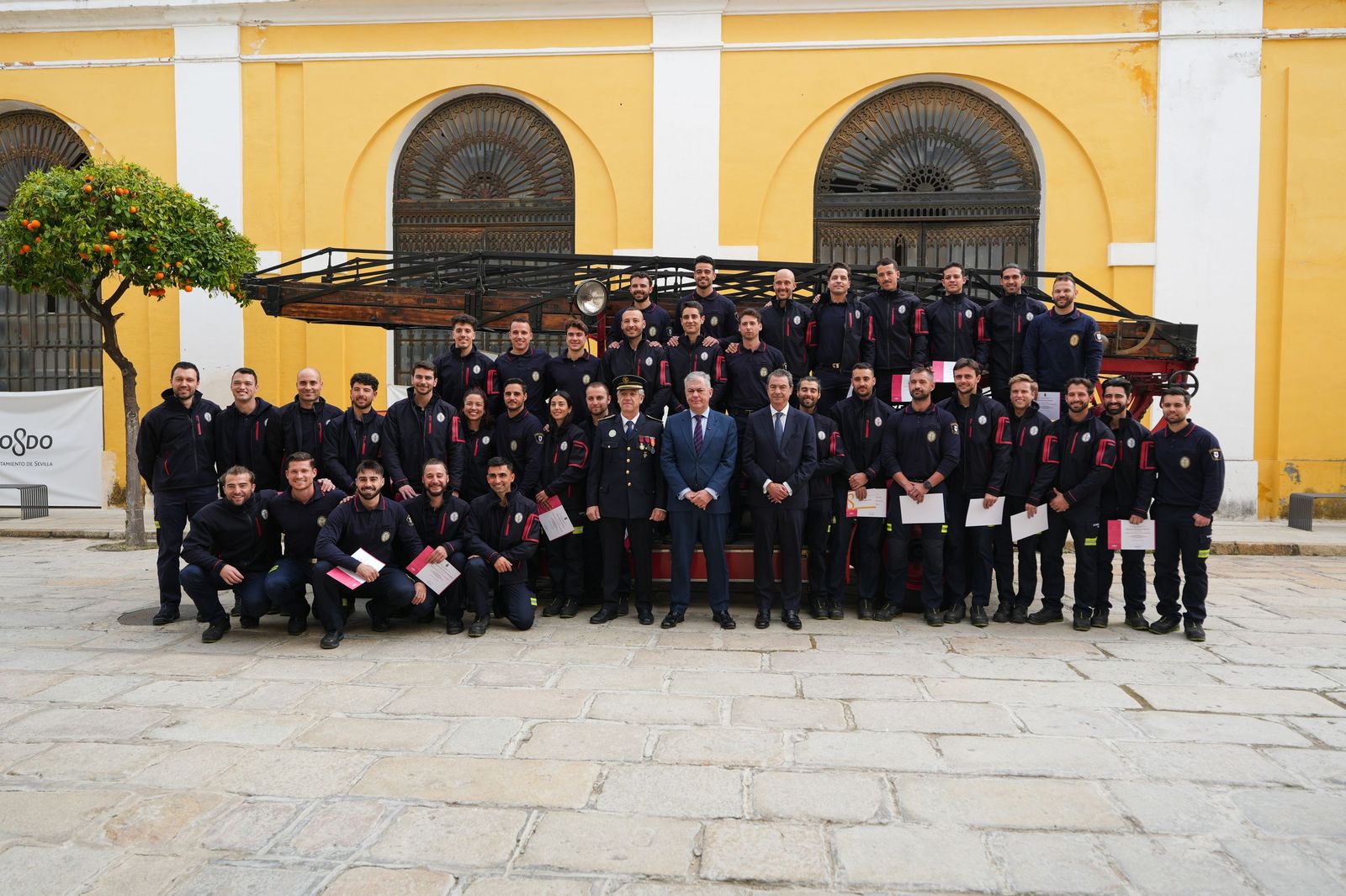 Celebración del día de los Bomberos en la Fábrica de Artillería.