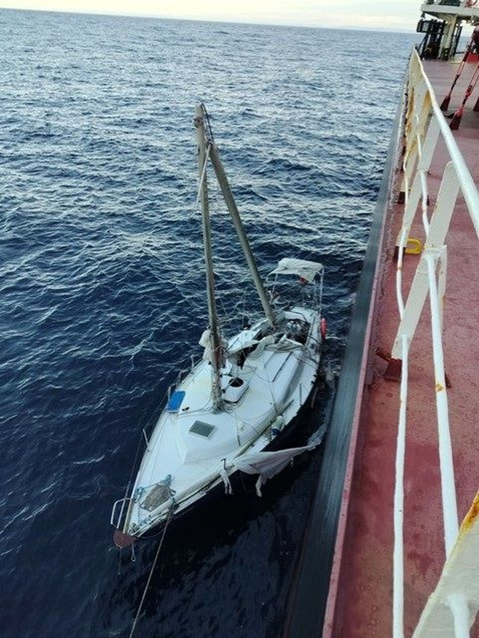 El velero desaparecido.