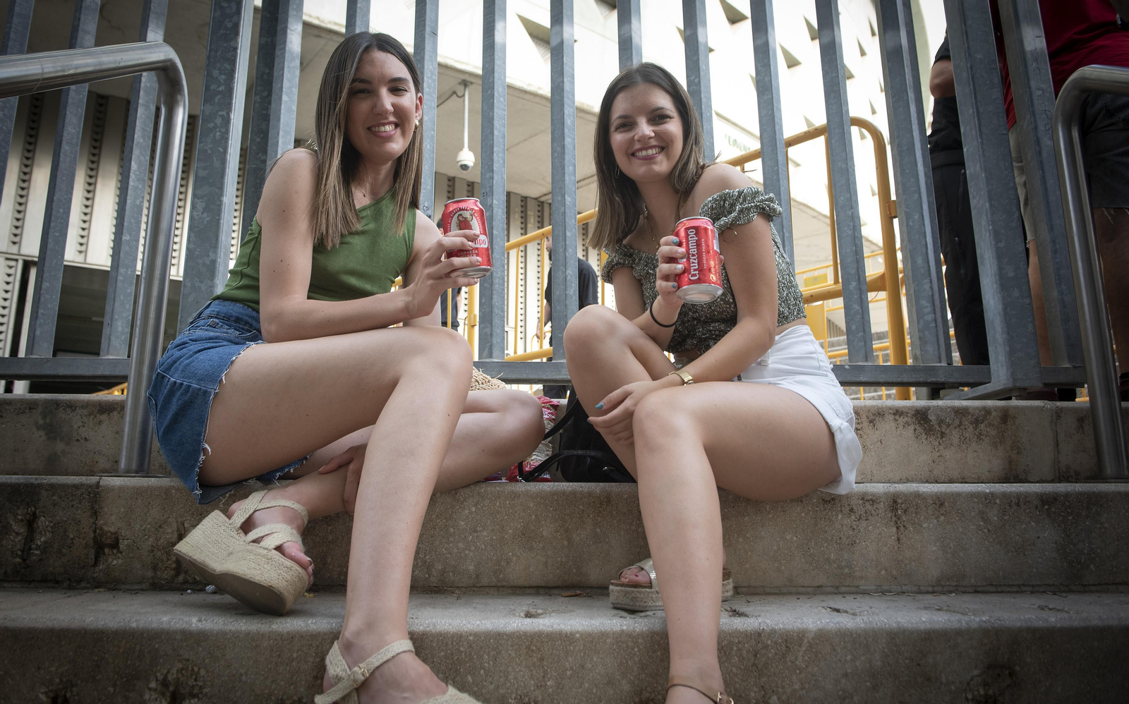Las imágenes del ambiente en la entrada del concierto de Alejandro Sanz Las imágenes del ambiente en la entrada del concierto de Alejandro Sanz