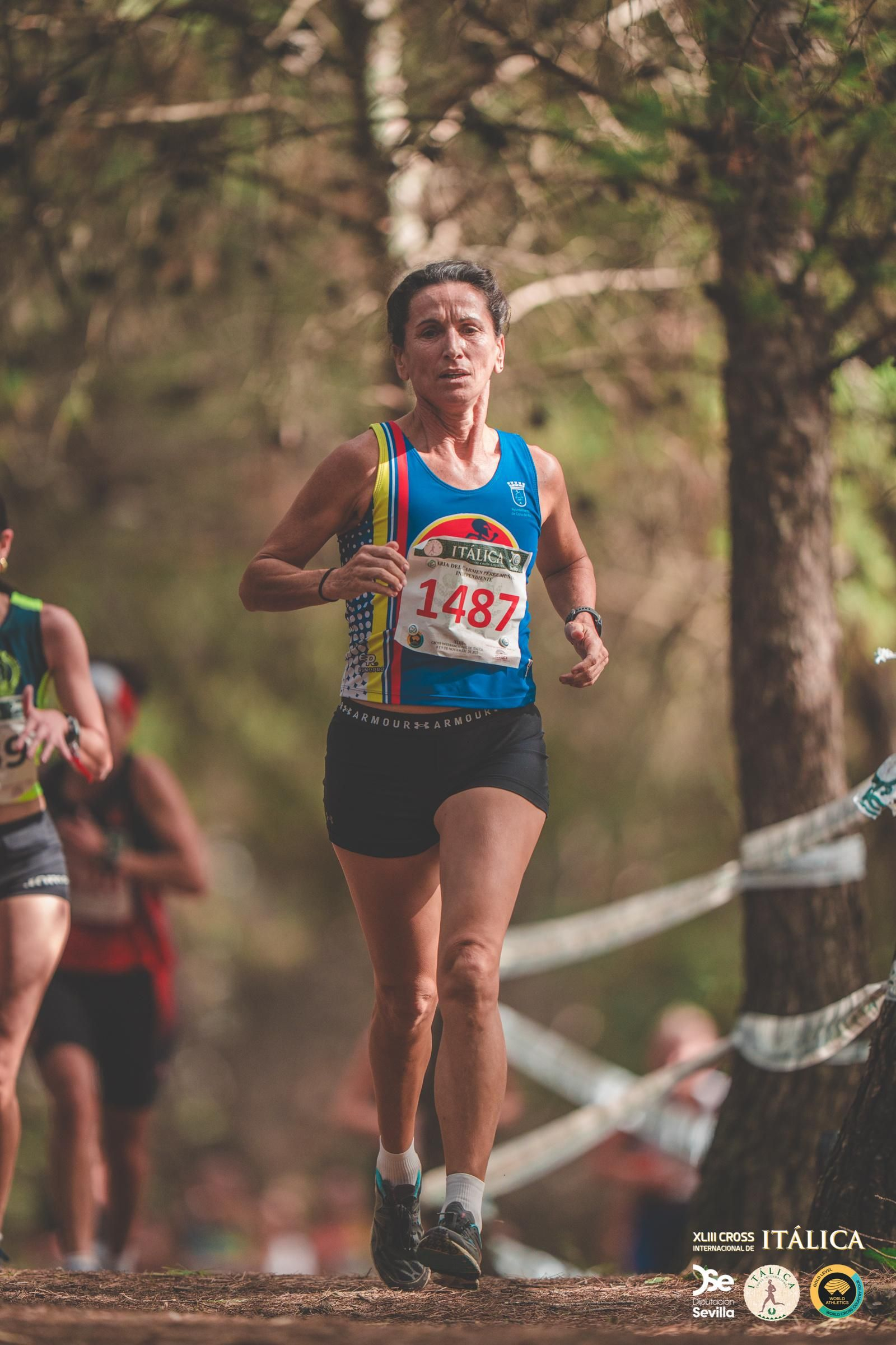 Búscate en las fotos del Cross de Itálica 2025 | 1