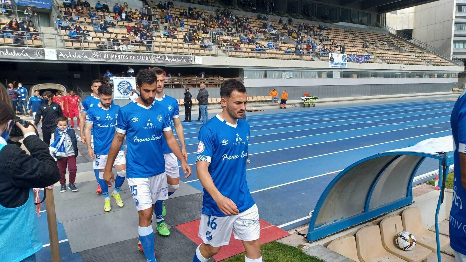 Marc Fraile y Antonio Jesús, titulares contra los canarios. Marc Fraile y Antonio Jesús, titulares contra los canarios.