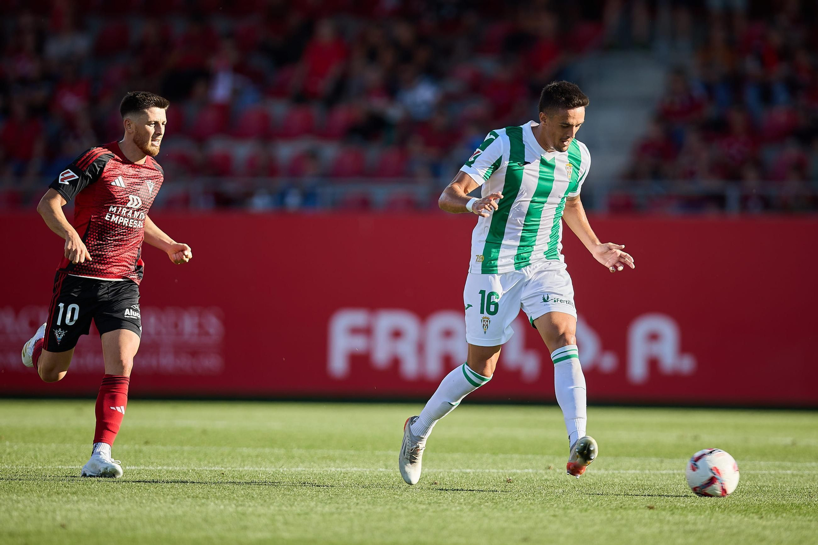 Las mejores fotos del Mirandés - Córdoba CF en Anduva