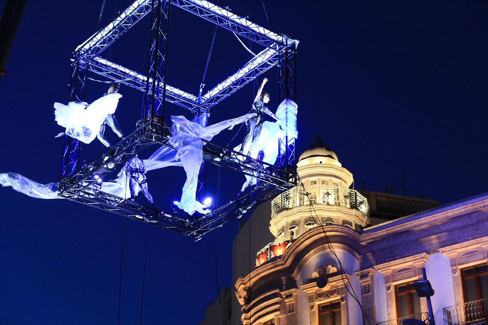 Imágenes de la Noche en Blanco, en Almería