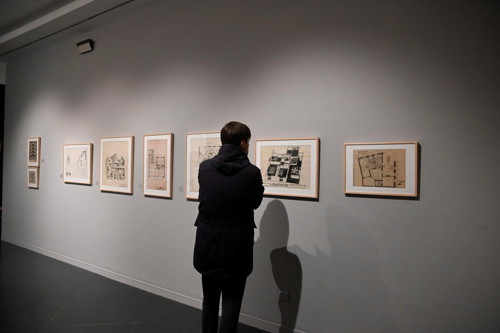 La exposición 'Arquitecto para la sociedad. Obra privada de Rafael de La-Hoz Arderius', en imágenes