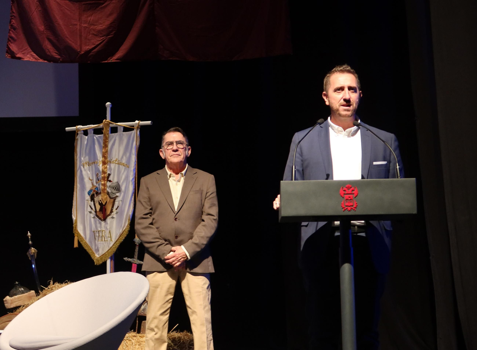 Más de veinte municipios festeros convierten Vera en la capital andaluza de los Moros y Cristianos