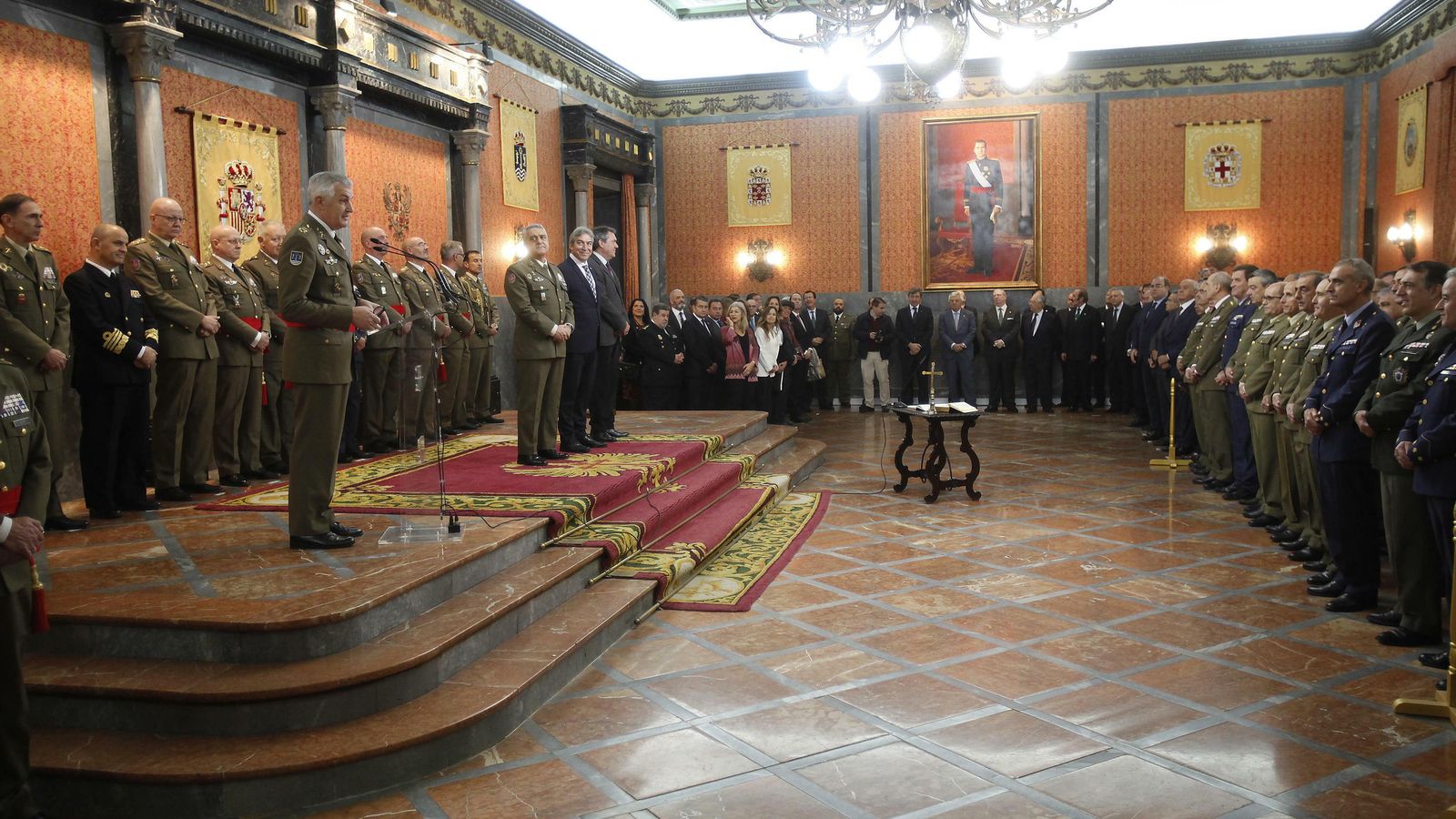 Un momento del acto de toma de posesión del nuevo jefe de la FUTER