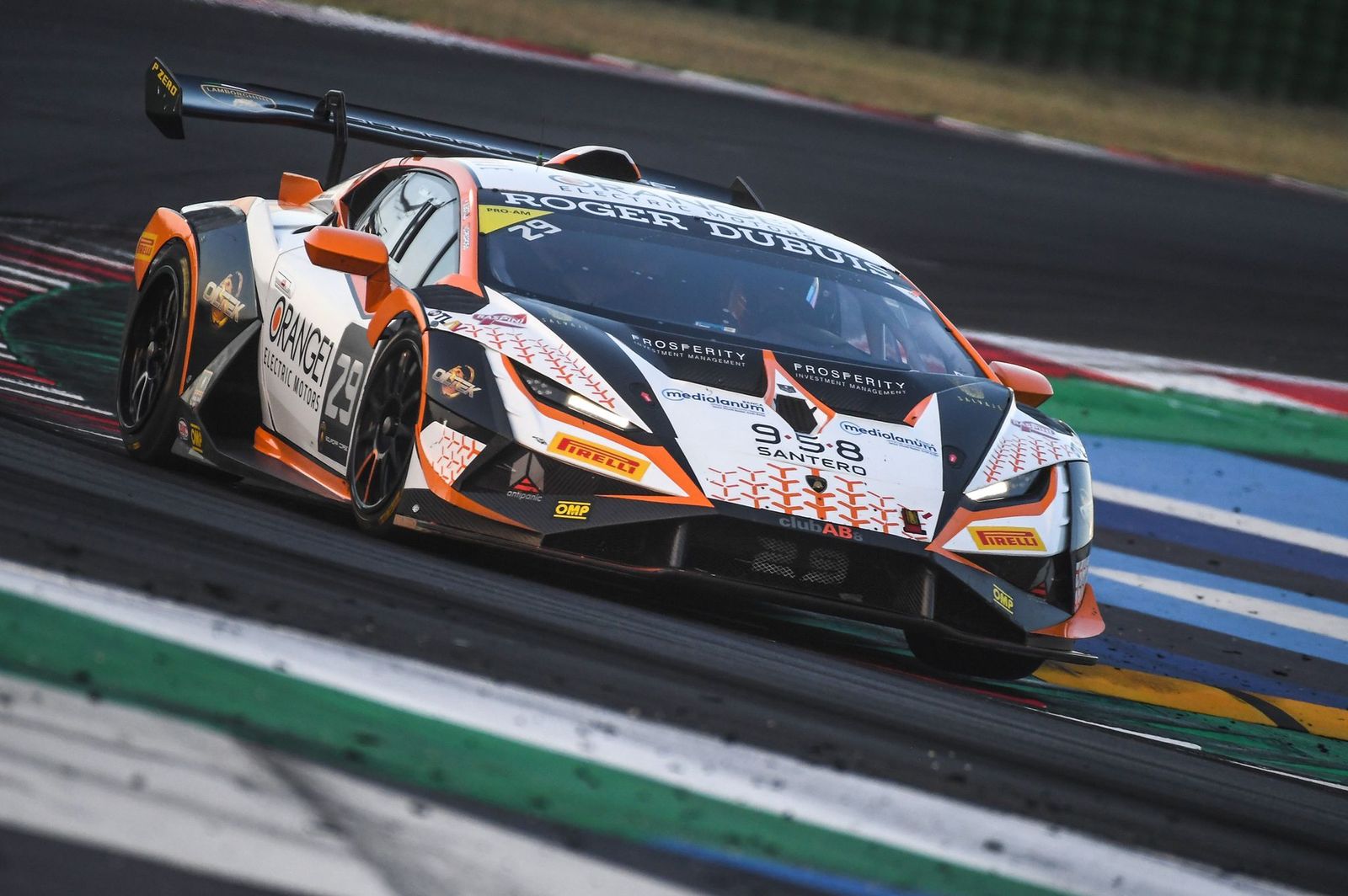 Dani Pedrosa no pudo completar ni una vuelta en la carrera de este domingo en Misano. / FFRACINGROUP