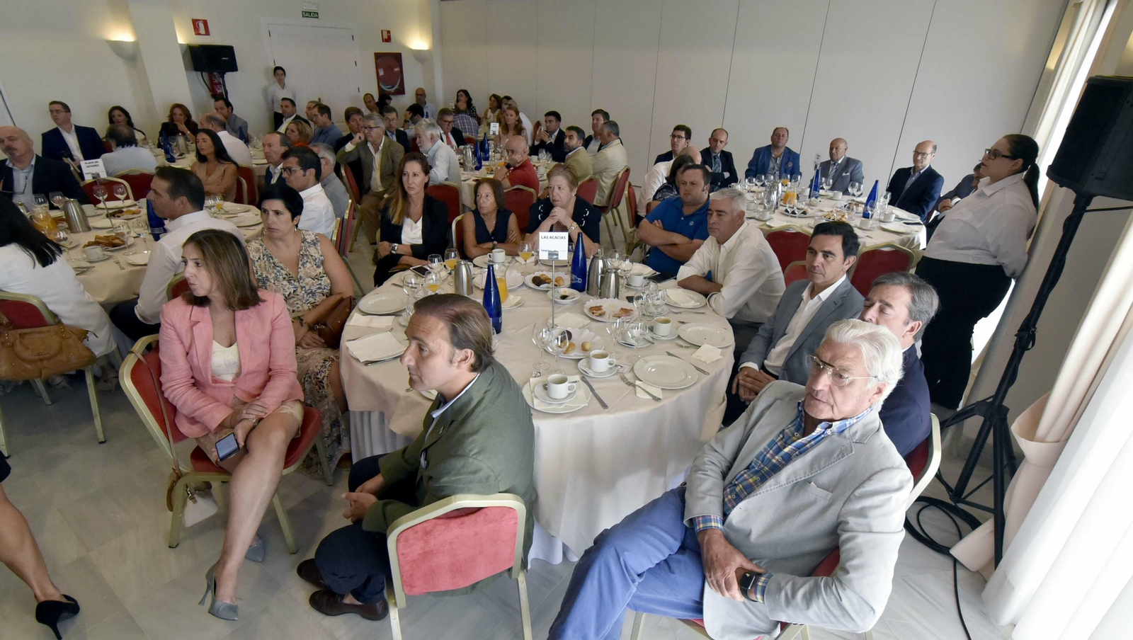 Desayuno - Coloquio de Europa Sur con Gerardo Landaluce