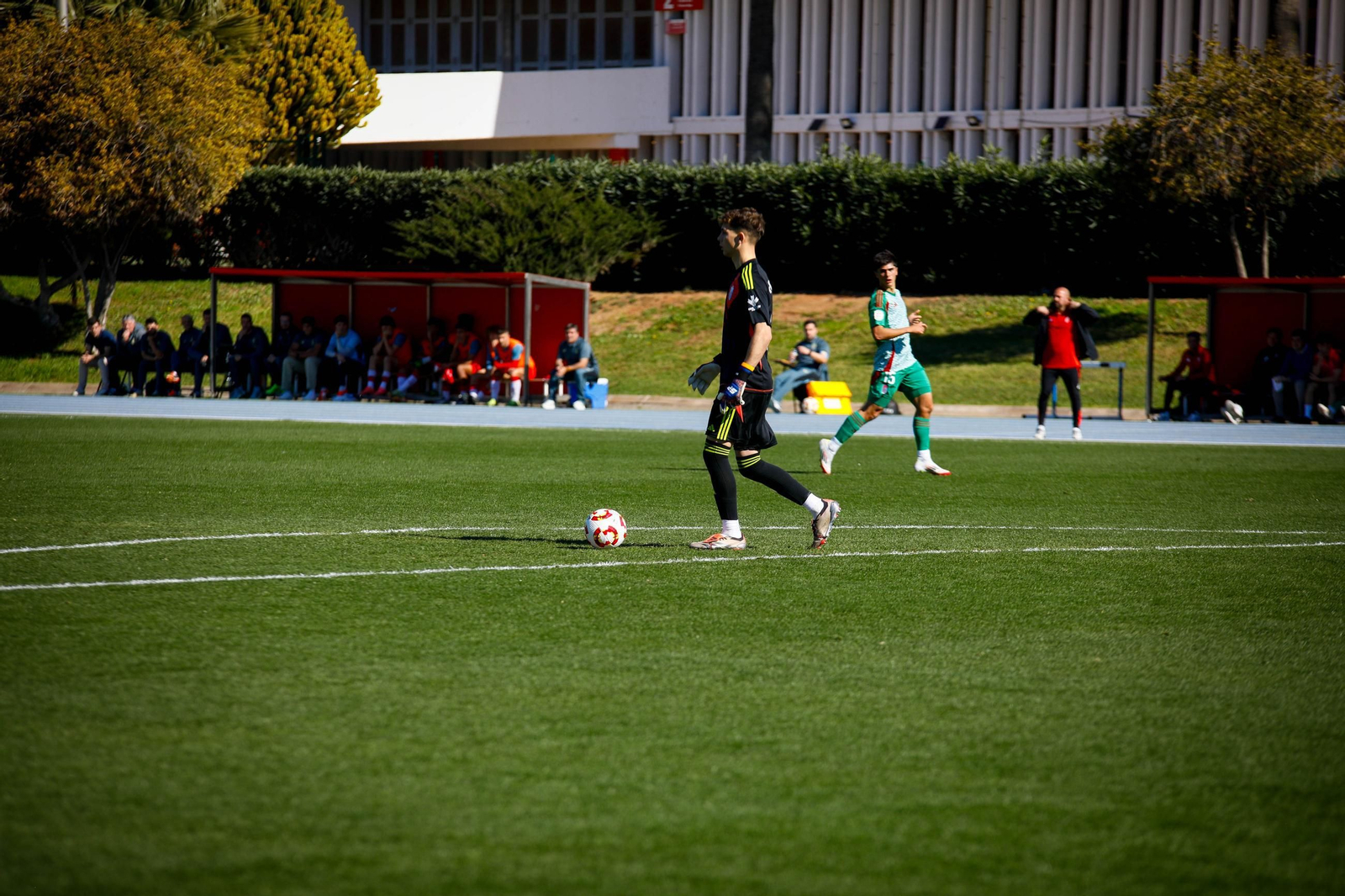 Las imágenes de Segunda RFEF entre Almeria B y recreativo de Granada