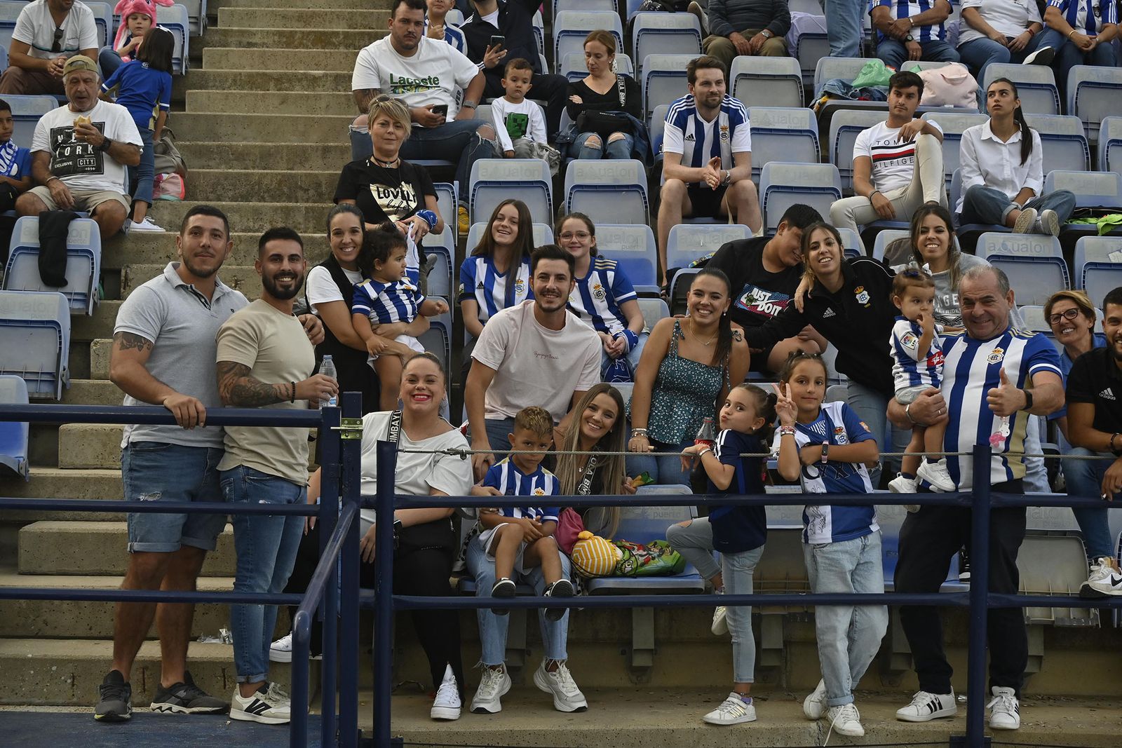 Ambiente del partido del Recreativo de Huelva y el Cádiz FC Mirandilla