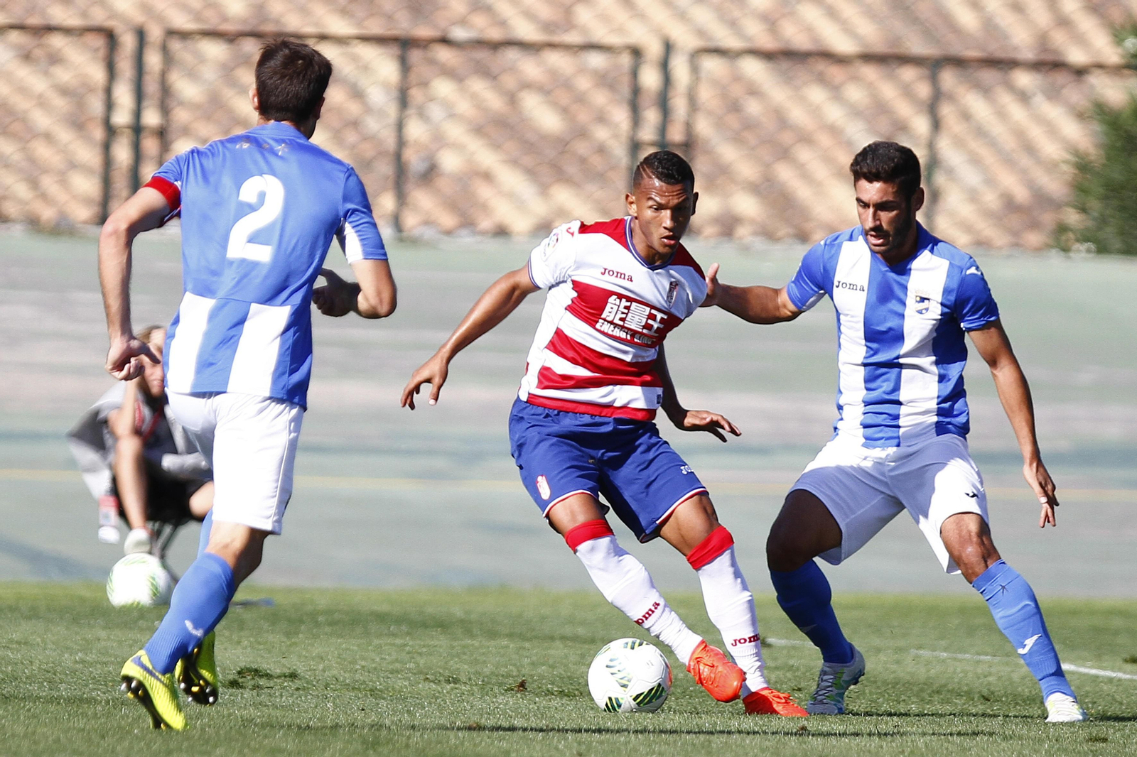 Luis Suárez tendrá una dura competencia con Soldado y Jorge Molina.