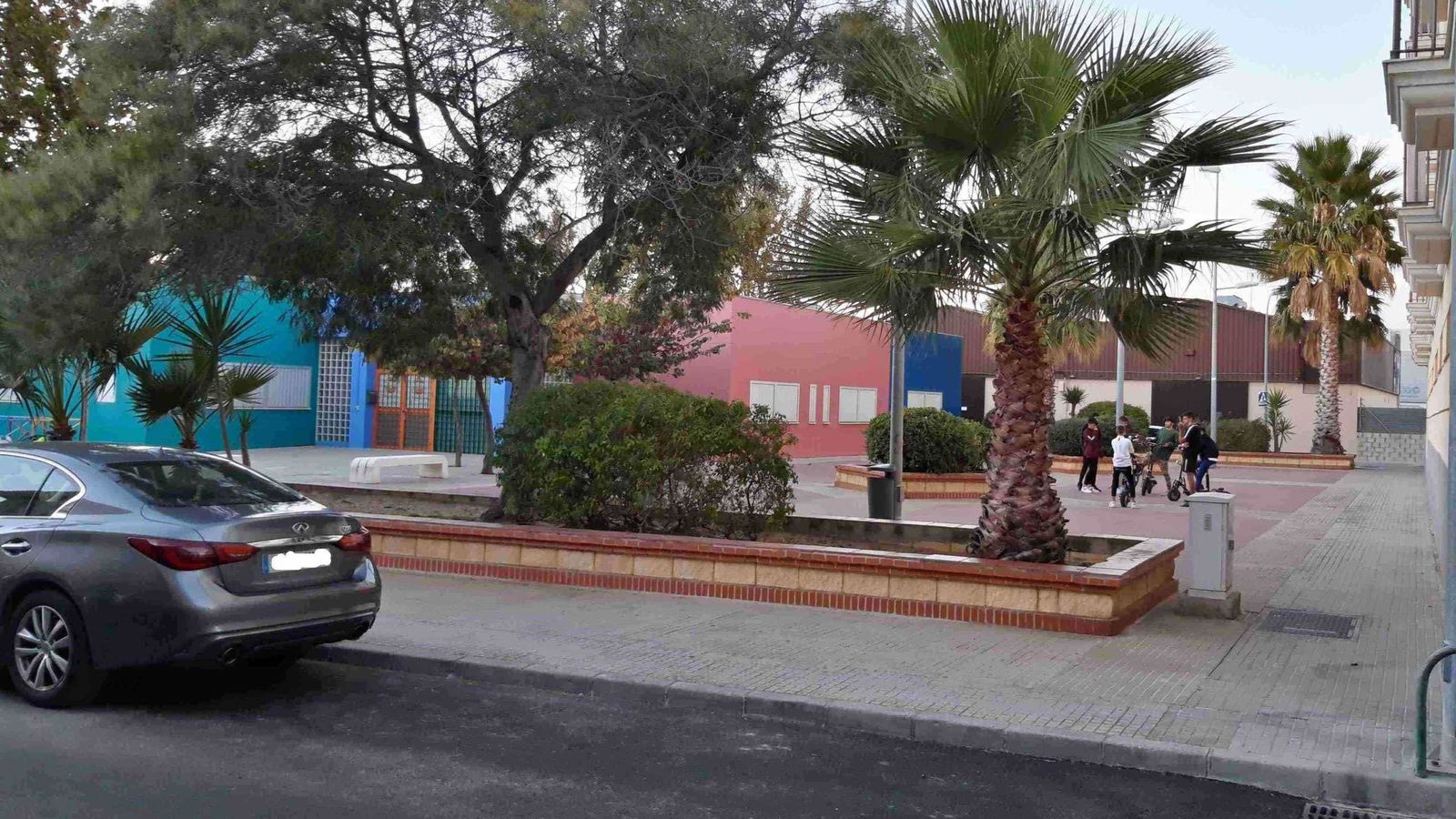 Estado de la zona antes de los trabajos que se están acometiendo junto a la escuela infantil Bocoy.