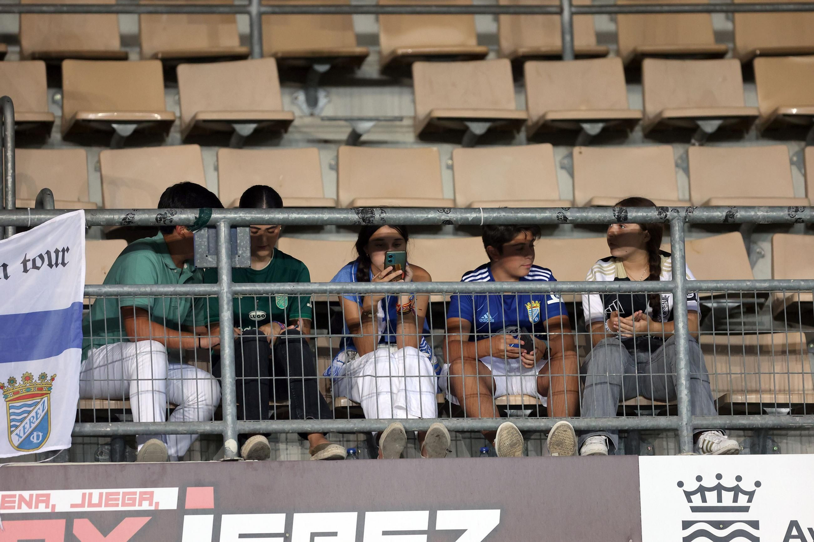 Búscate en el Trofeo Feria de la Vendimia entre el Xerez CD contra el Juventud Torremolinos en Chapín